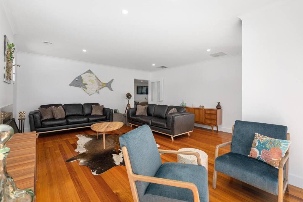 Golden Sands Rye - 1 bedroom retreat for 2 guests