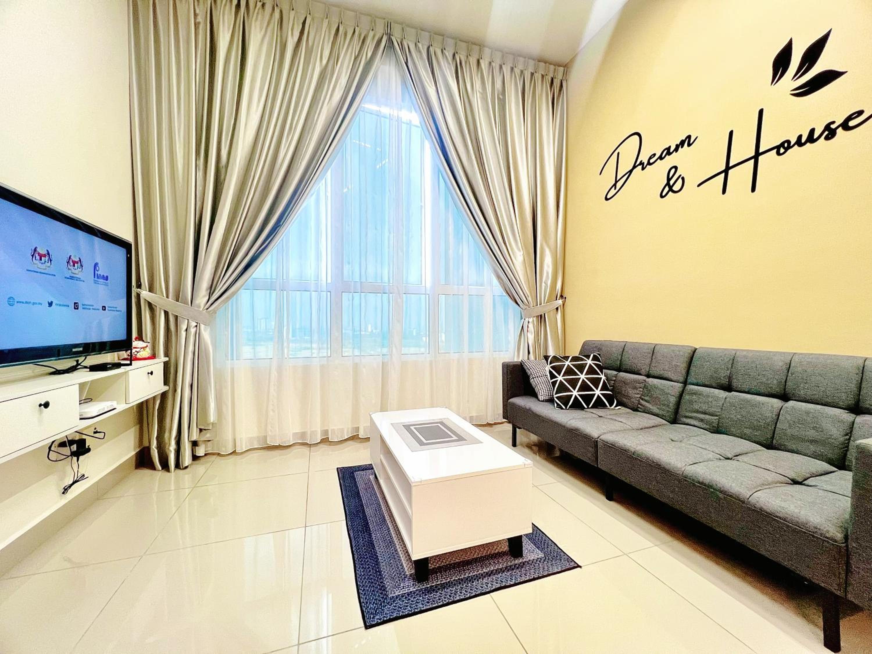 Melaka AmberCove Homely Seaview 2R2B photo 2