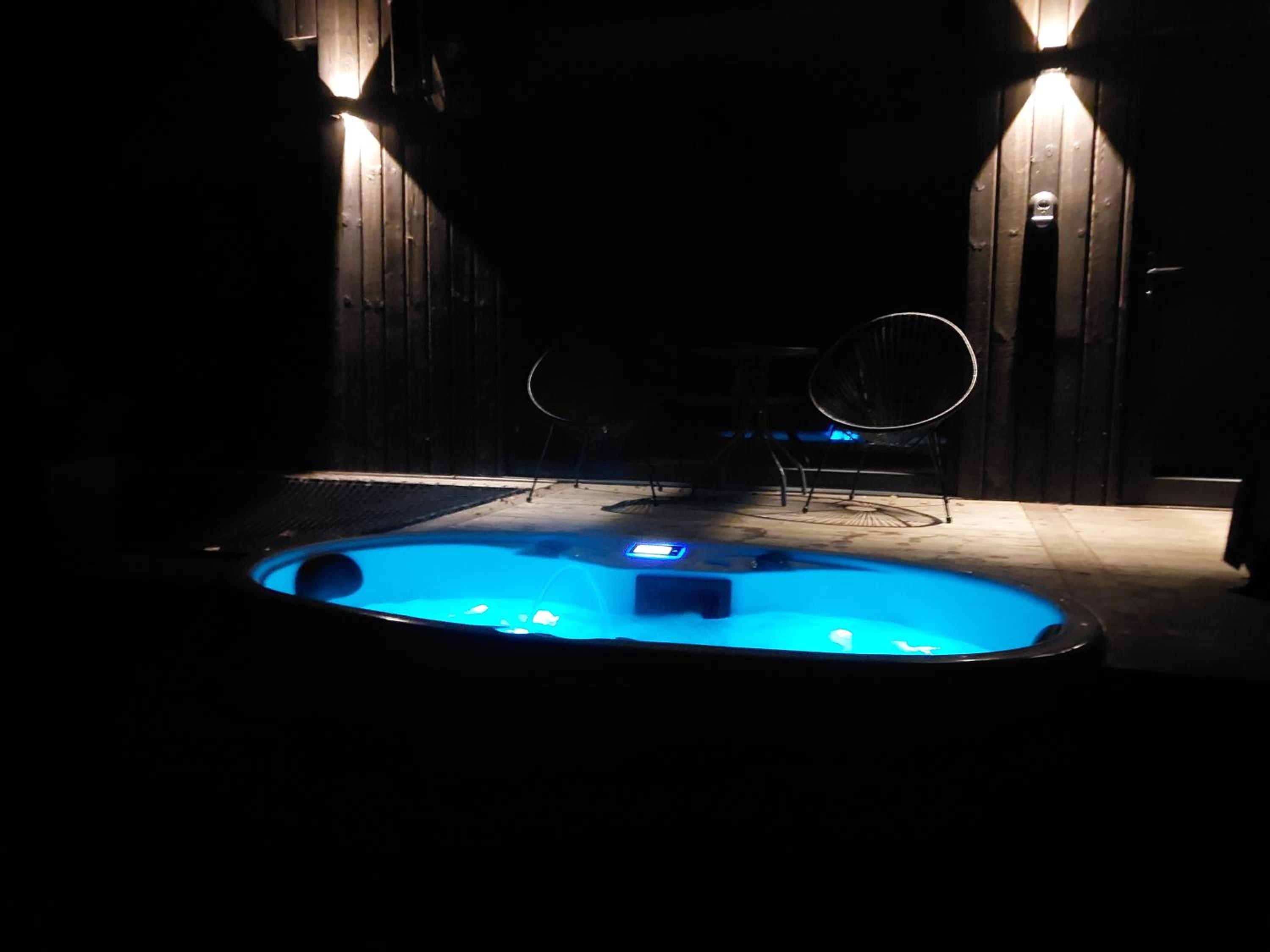 BRENDIS -'Virš Ąžuolų' - Forest SPA - FREE jacuzzi
