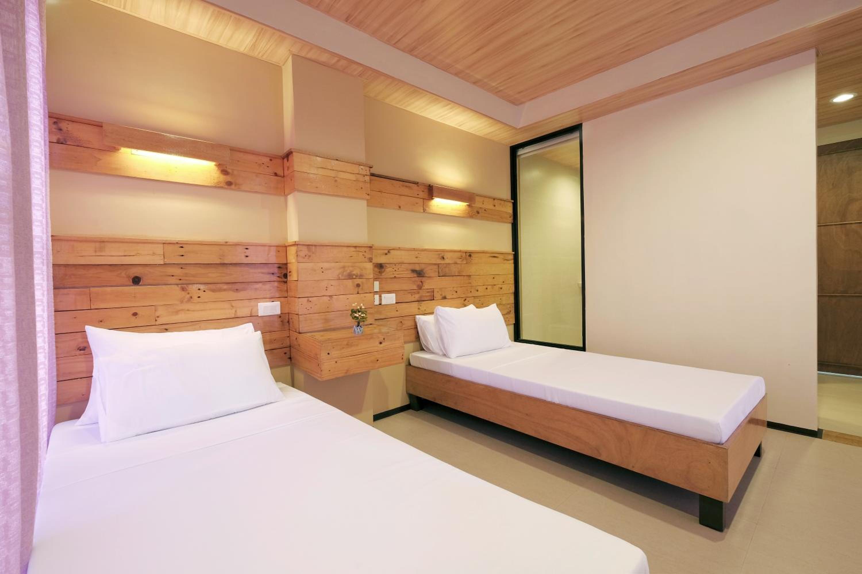 GHIELLANIQA INN