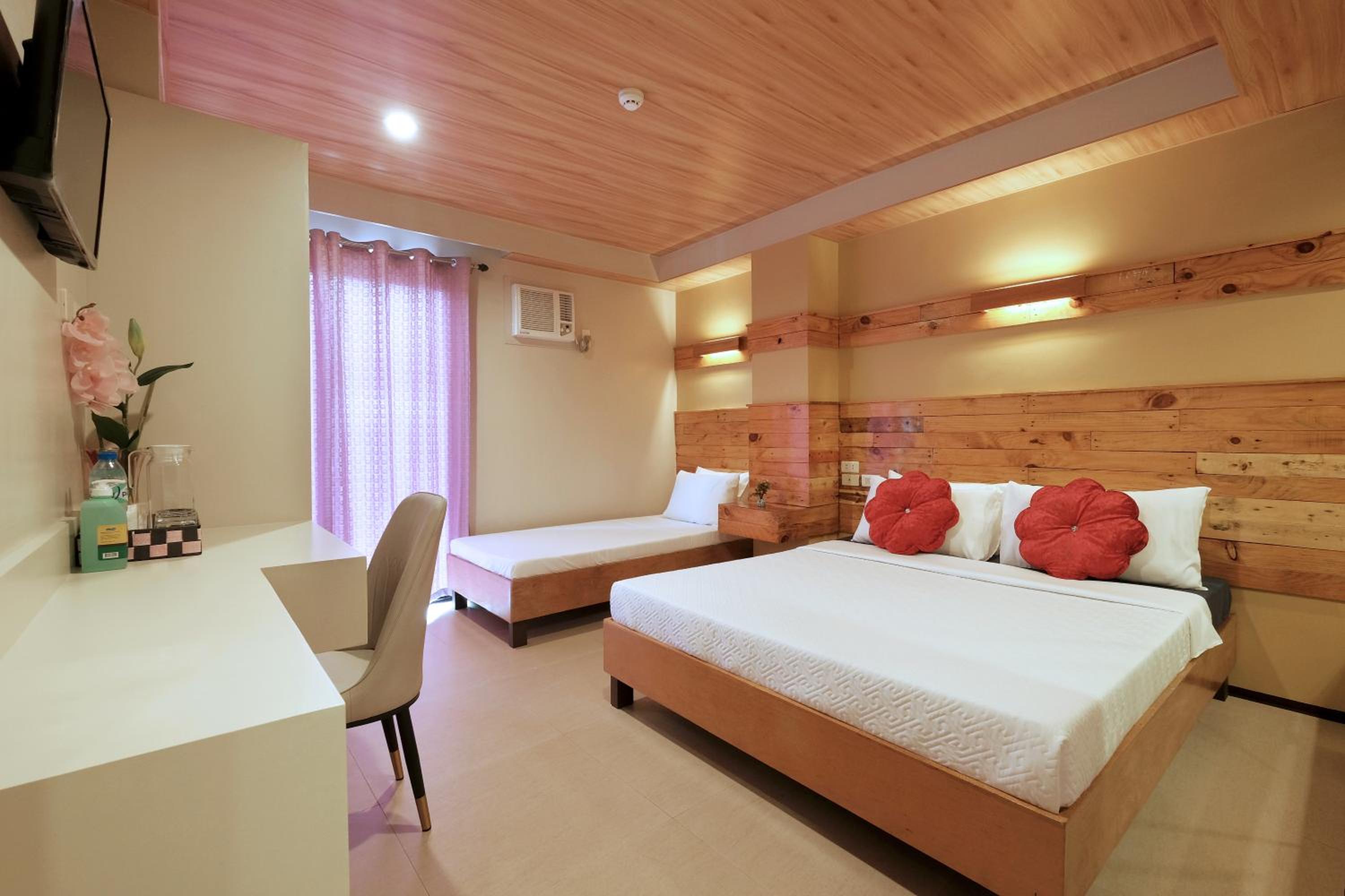 GHIELLANIQA INN