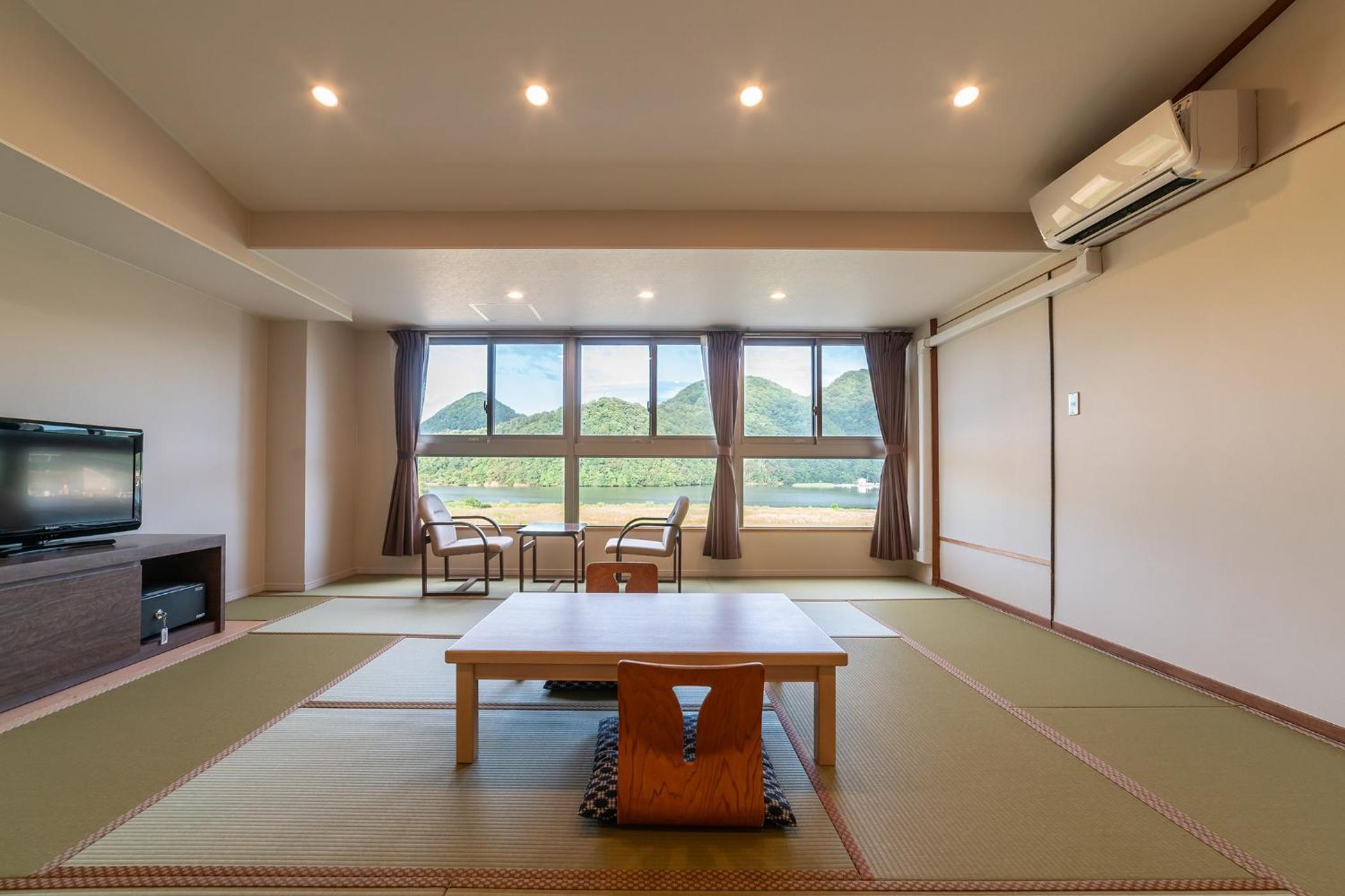 Ooedo Onsen Monogatari Premium Kinosaki
