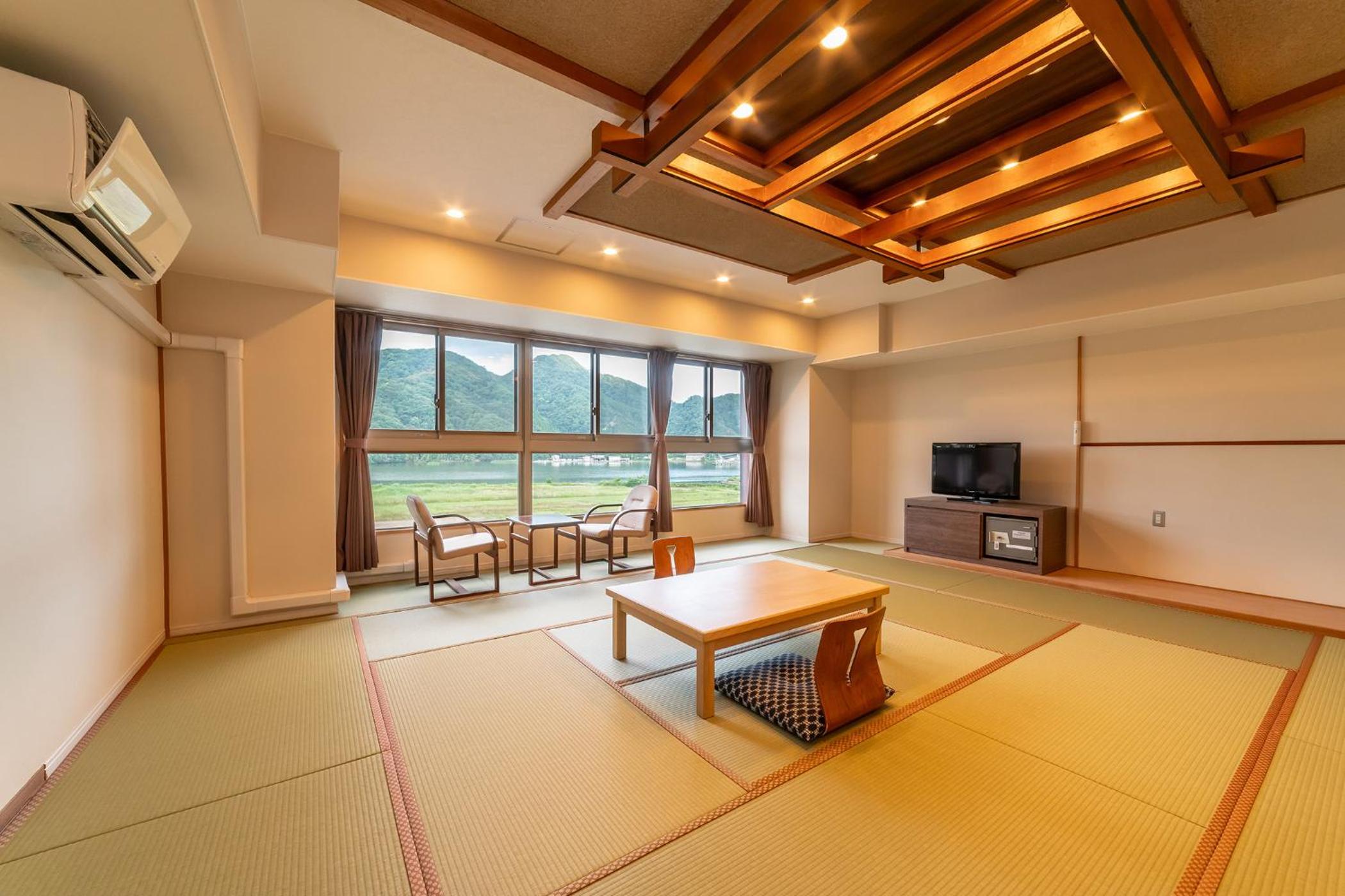 Ooedo Onsen Monogatari Premium Kinosaki