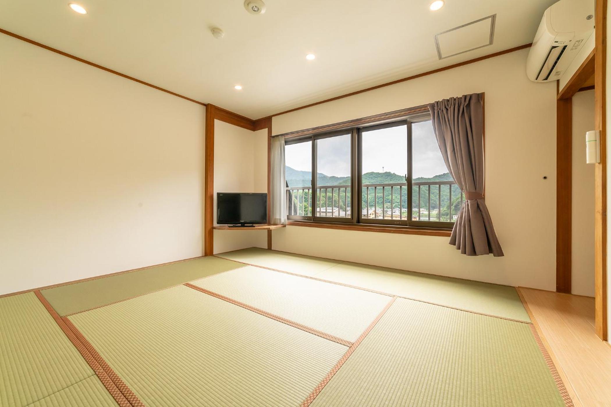 Ooedo Onsen Monogatari Premium Kinosaki