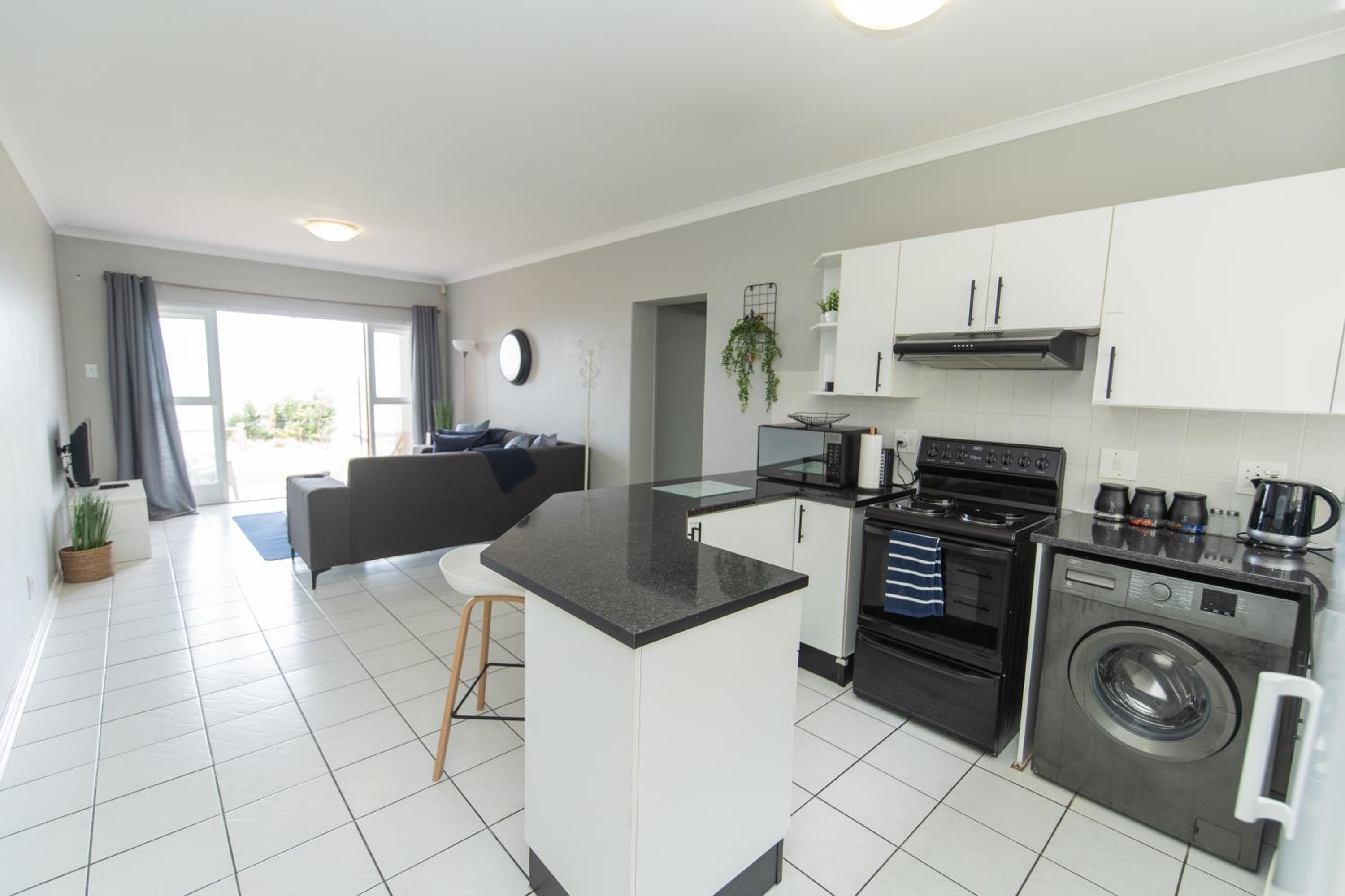 Shells And Bells Beachfront Apartment view 4
