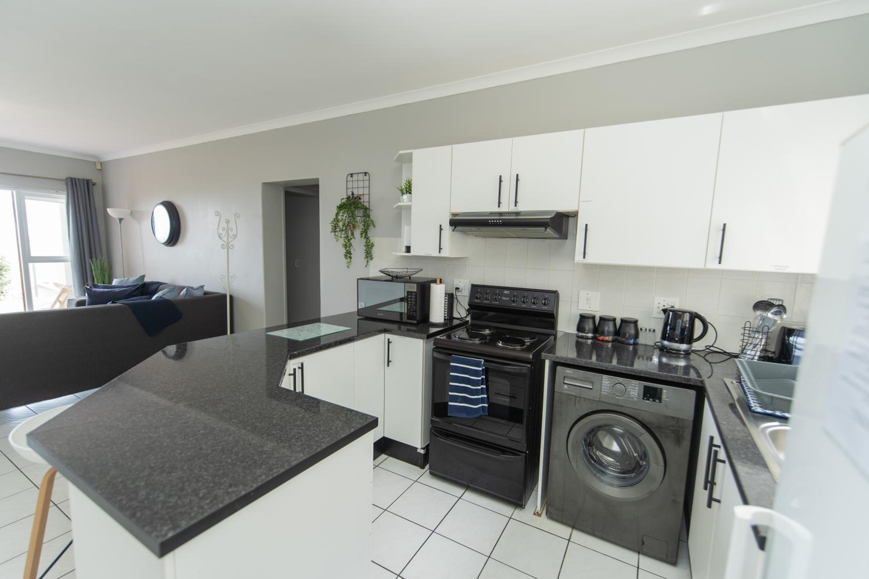 Shells And Bells Beachfront Apartment view 5