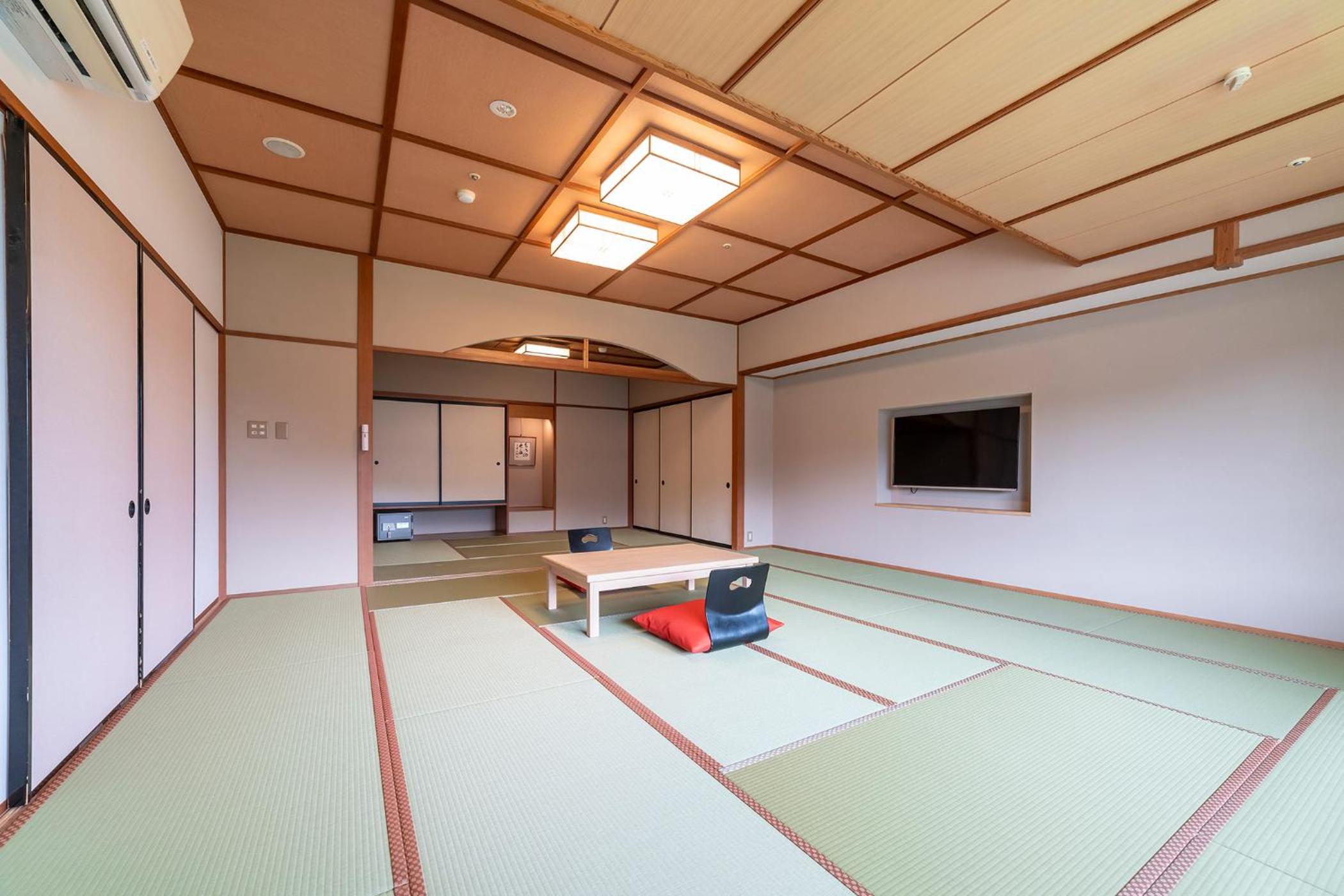 Ooedo Onsen Monogatari Premium Kinosaki