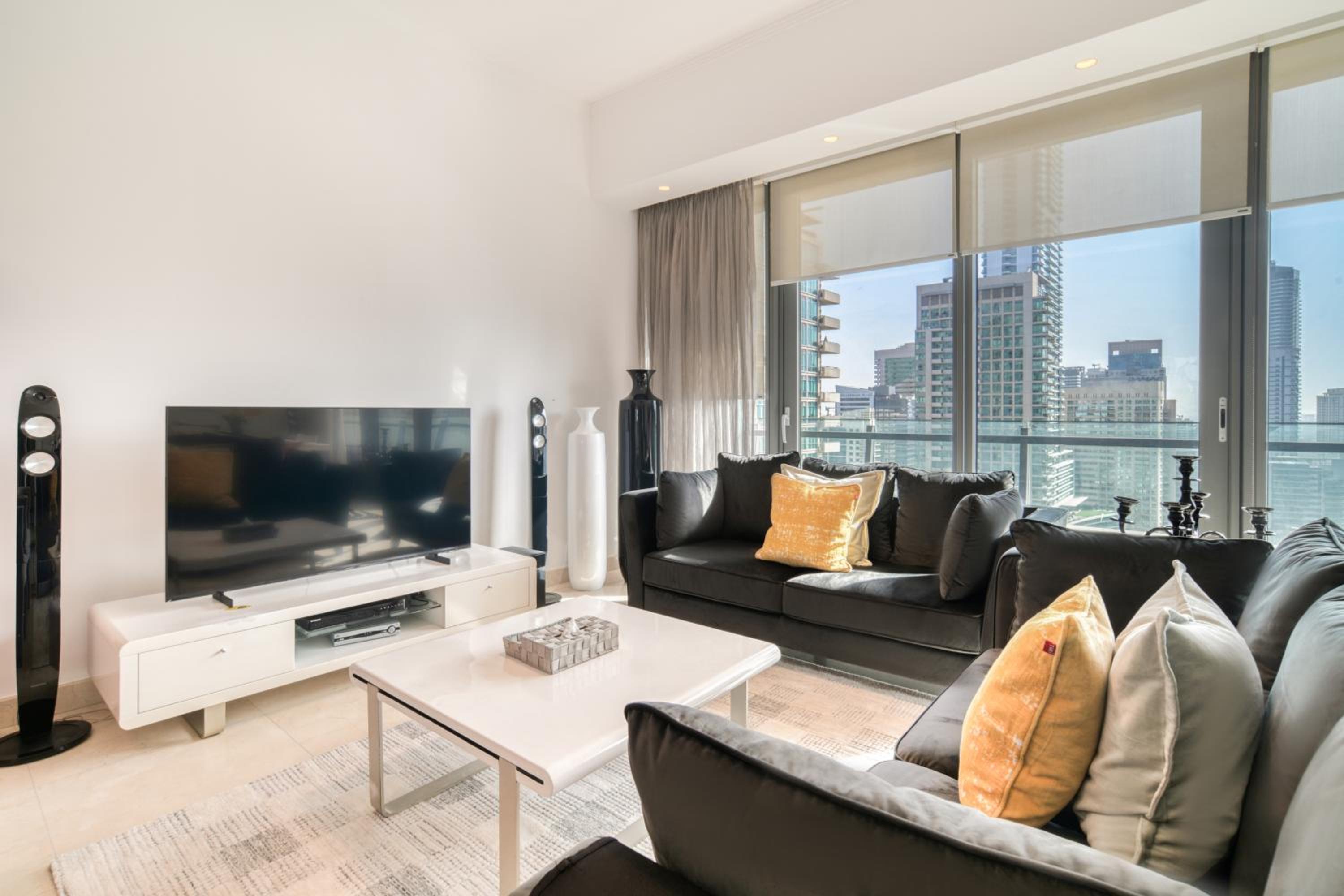 Silverene Tower, Dubai Marina - Mint Stay