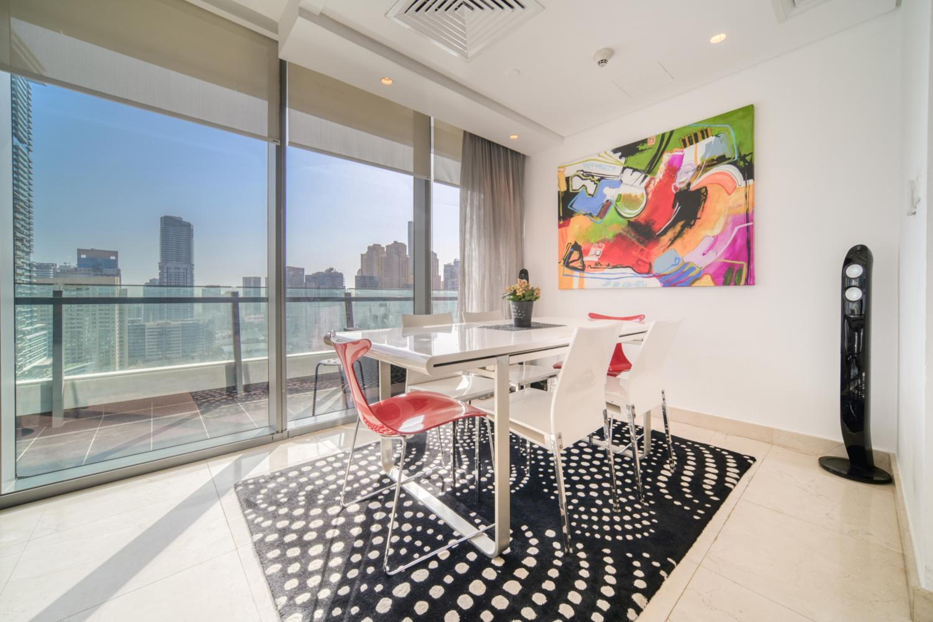Silverene Tower, Dubai Marina - Mint Stay