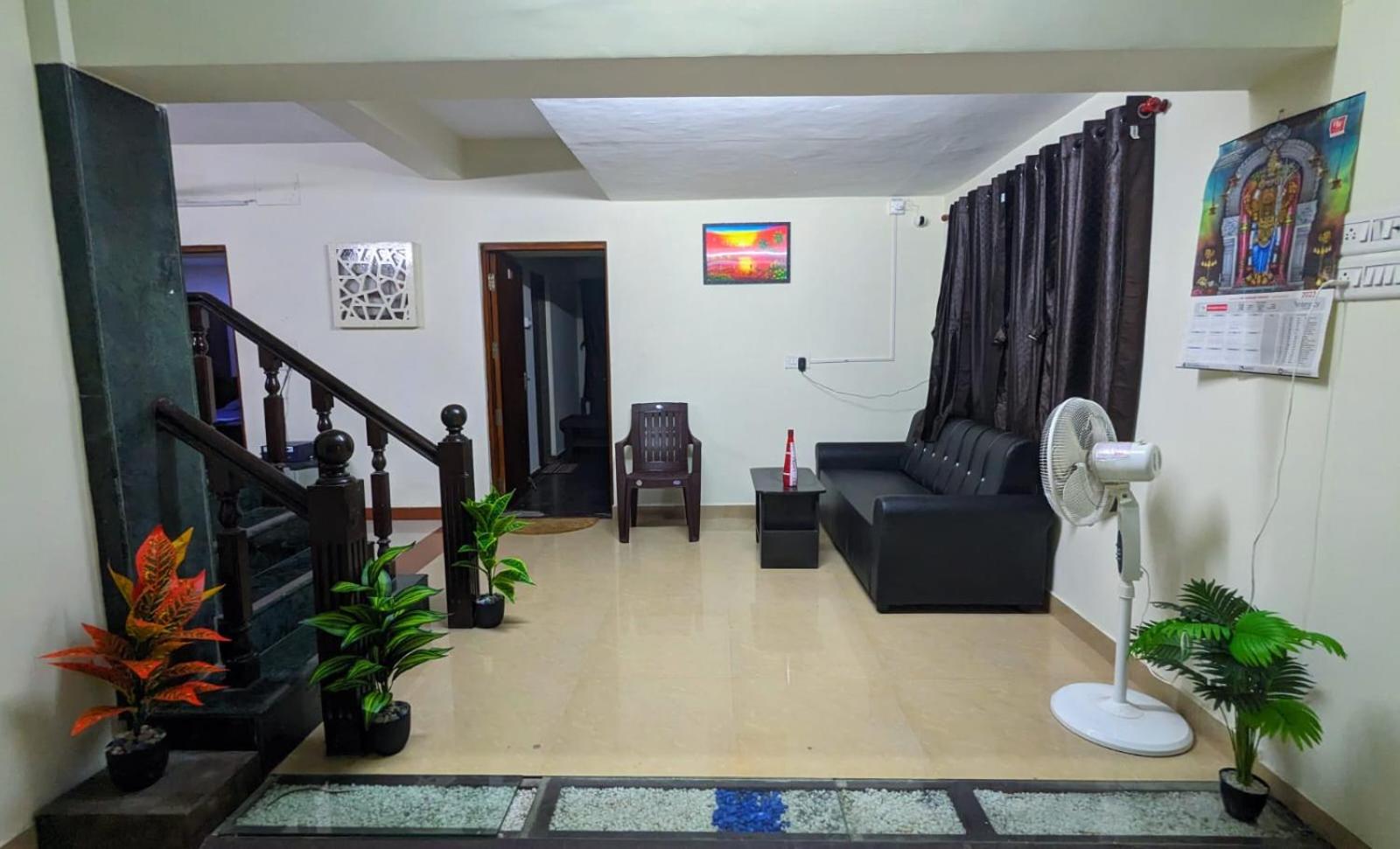 GKV Service Apartment Saligramam view 4