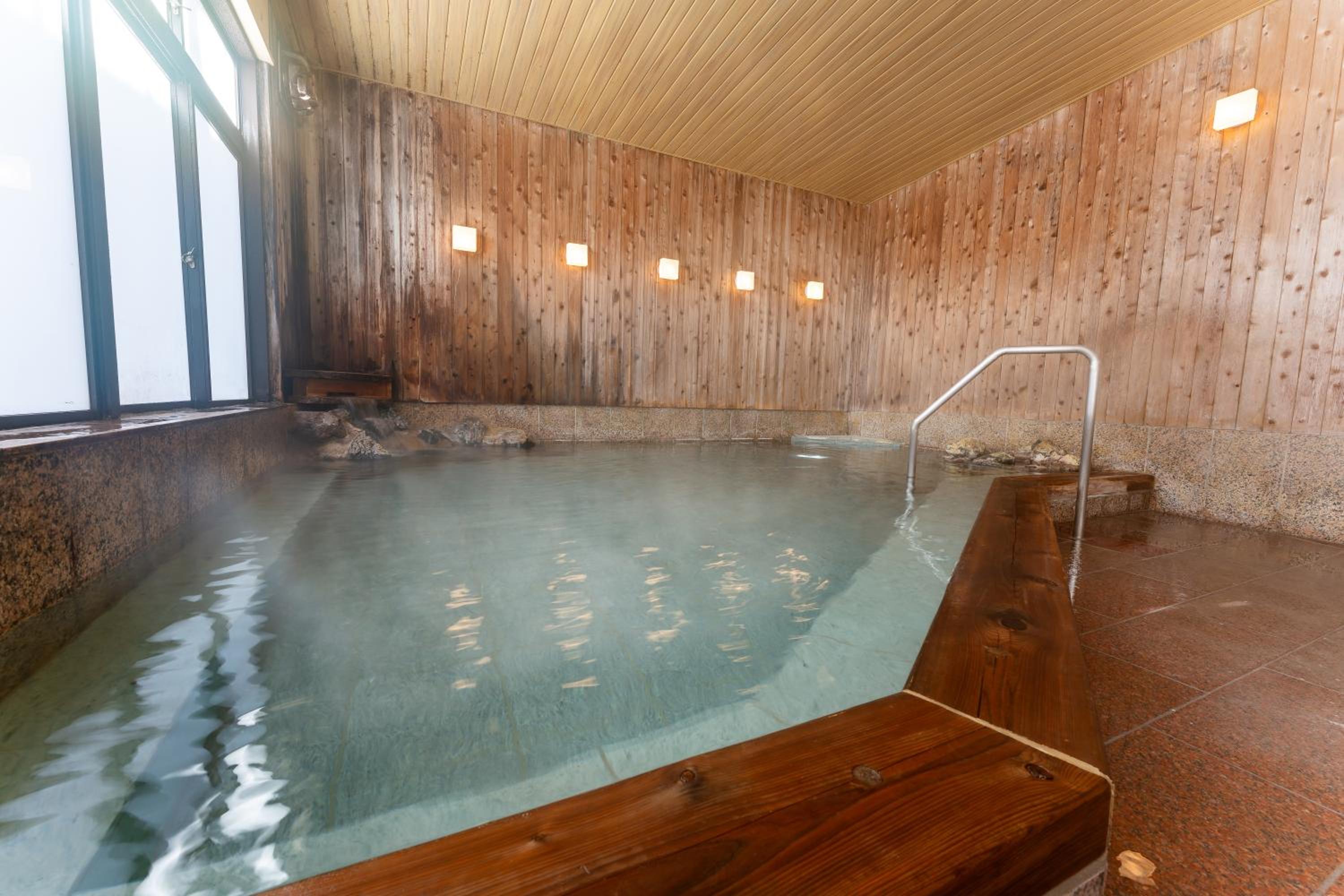 KAMENOI HOTEL Kusatsu Yubatake view 3