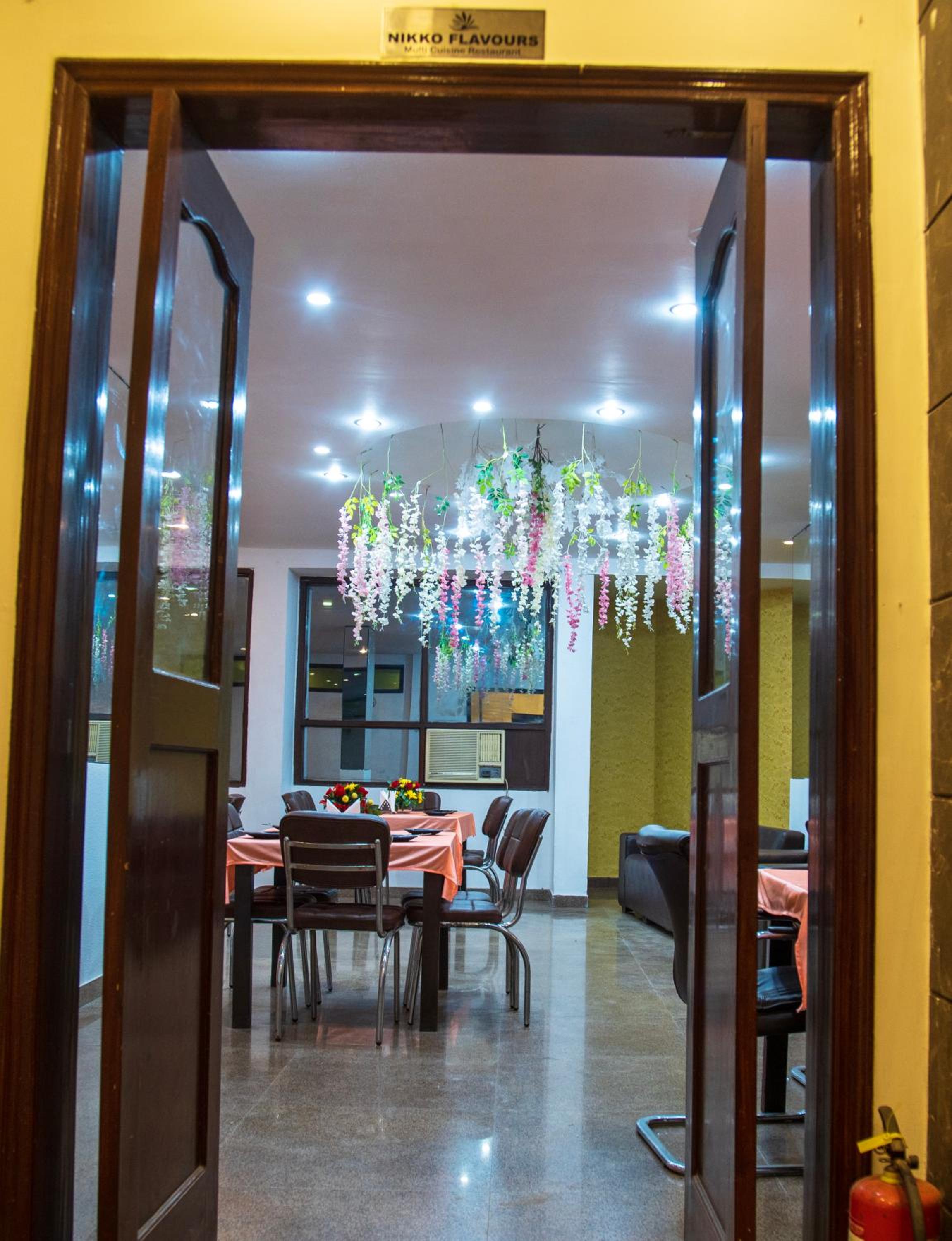 Gurgaon Vacations - Nikko Blue - Boutique Hotel - Property Image 4