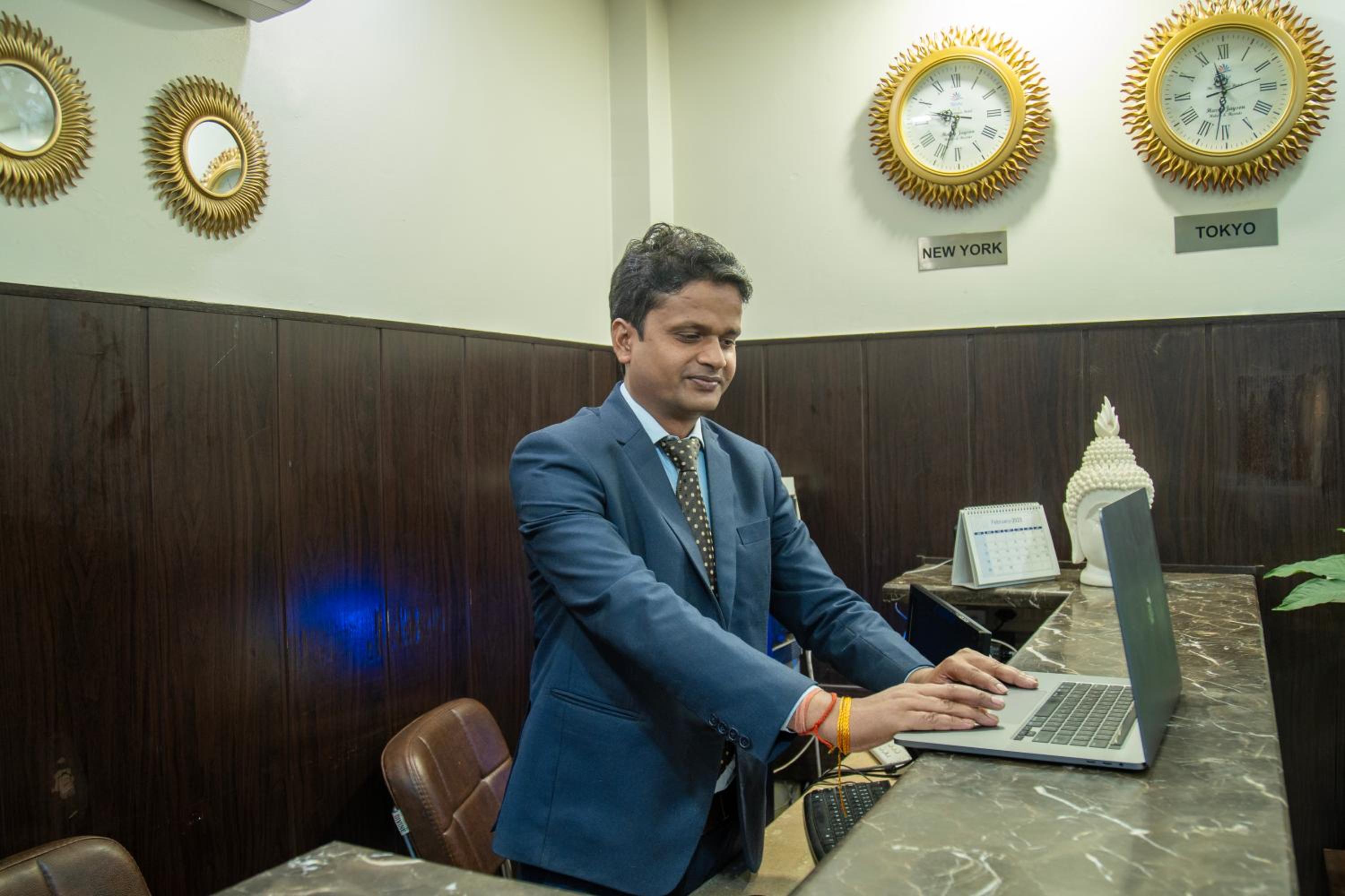 Gurgaon Vacations - Nikko Blue - Boutique Hotel - Property Image 2