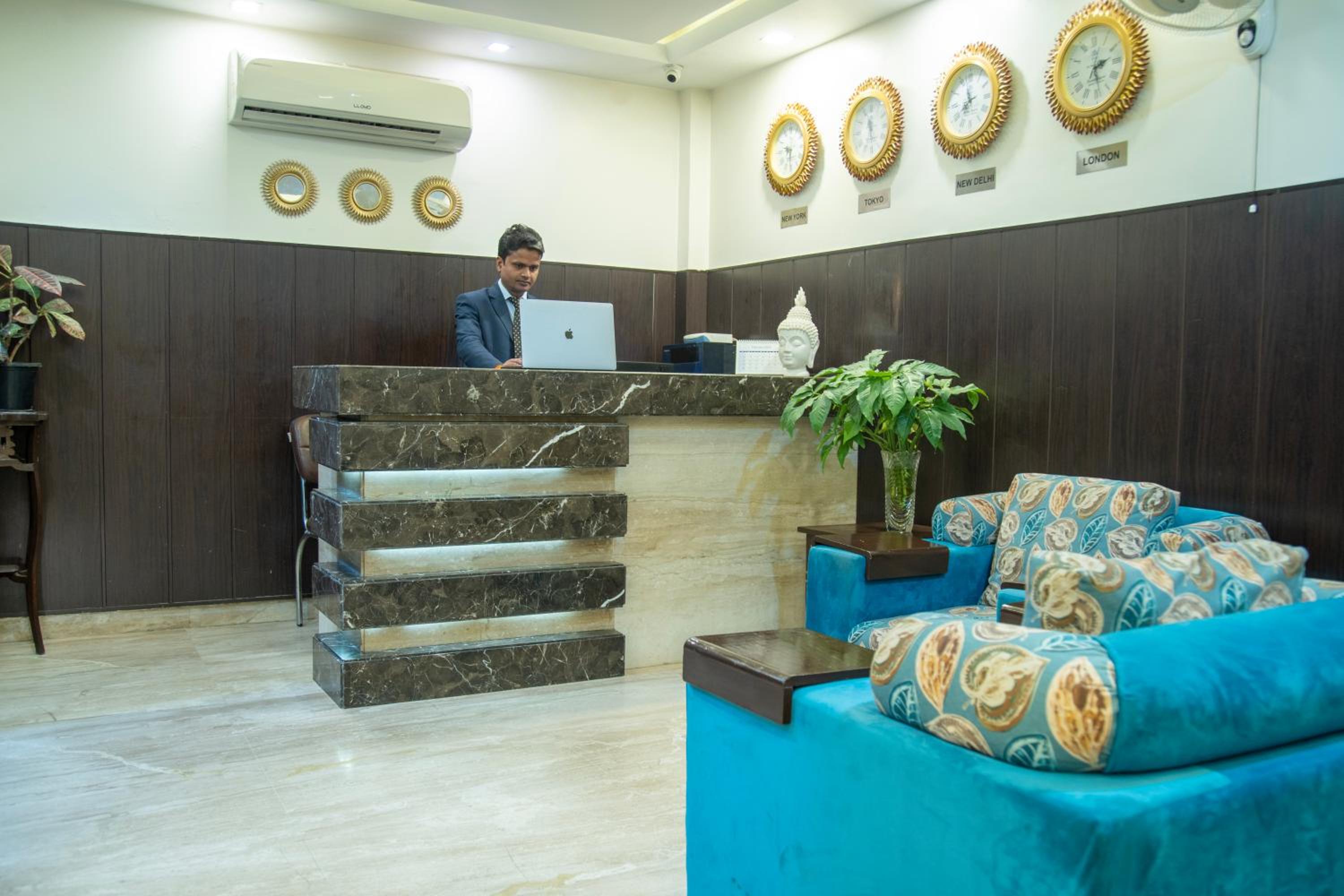 Gurgaon Vacations - Nikko Blue - Boutique Hotel - Property Image 2