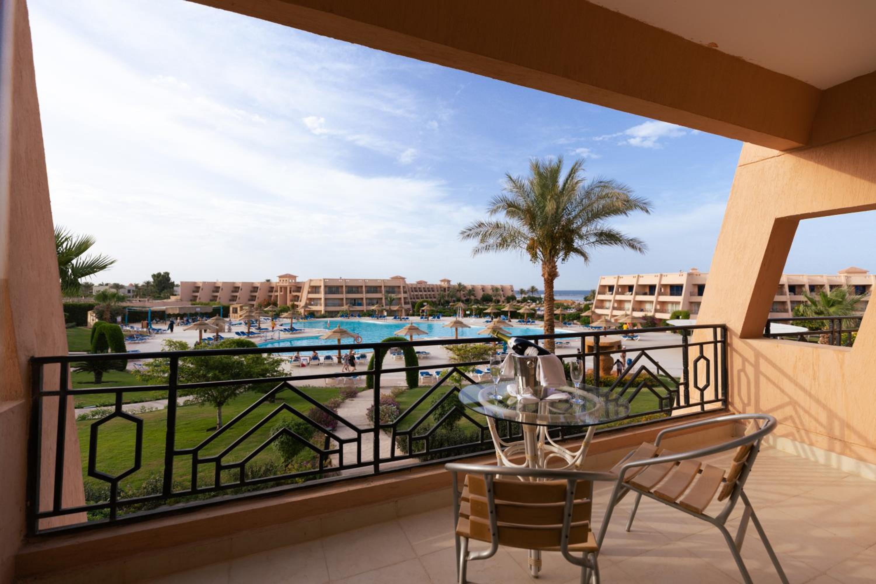 Jasmine Palace Resort