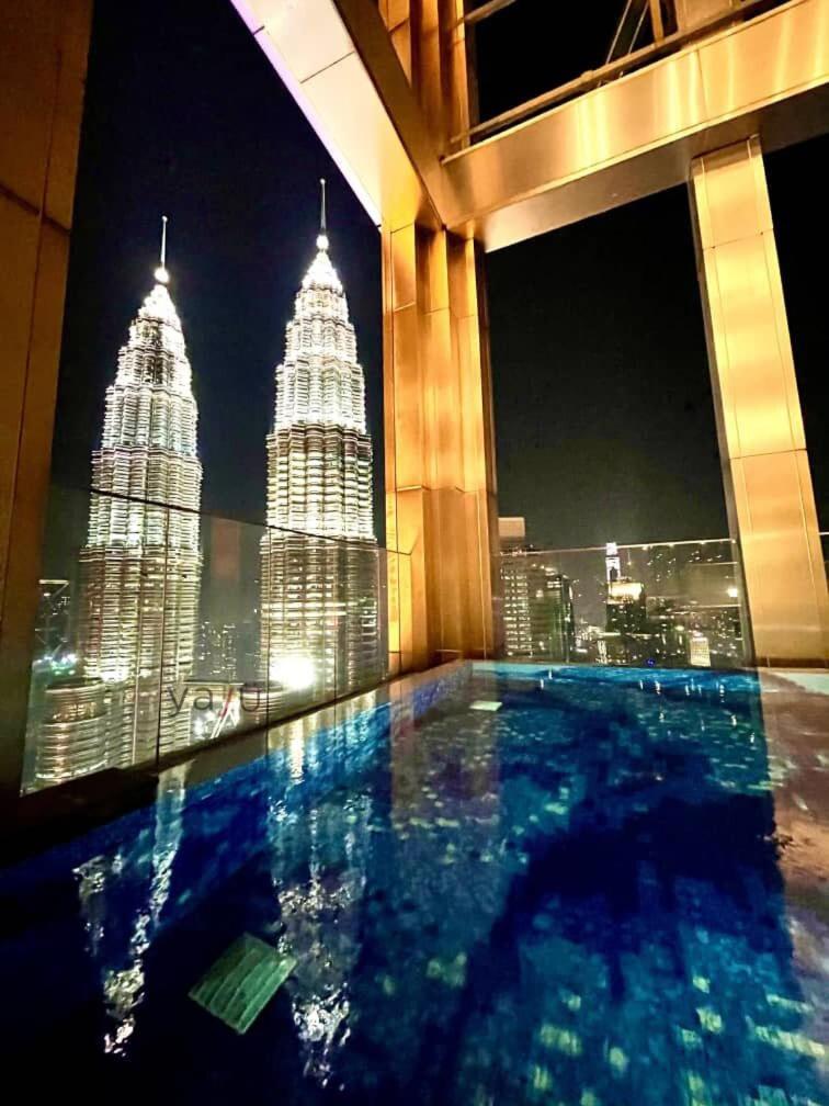 Tropicana The Residences KLCC CozeeStay