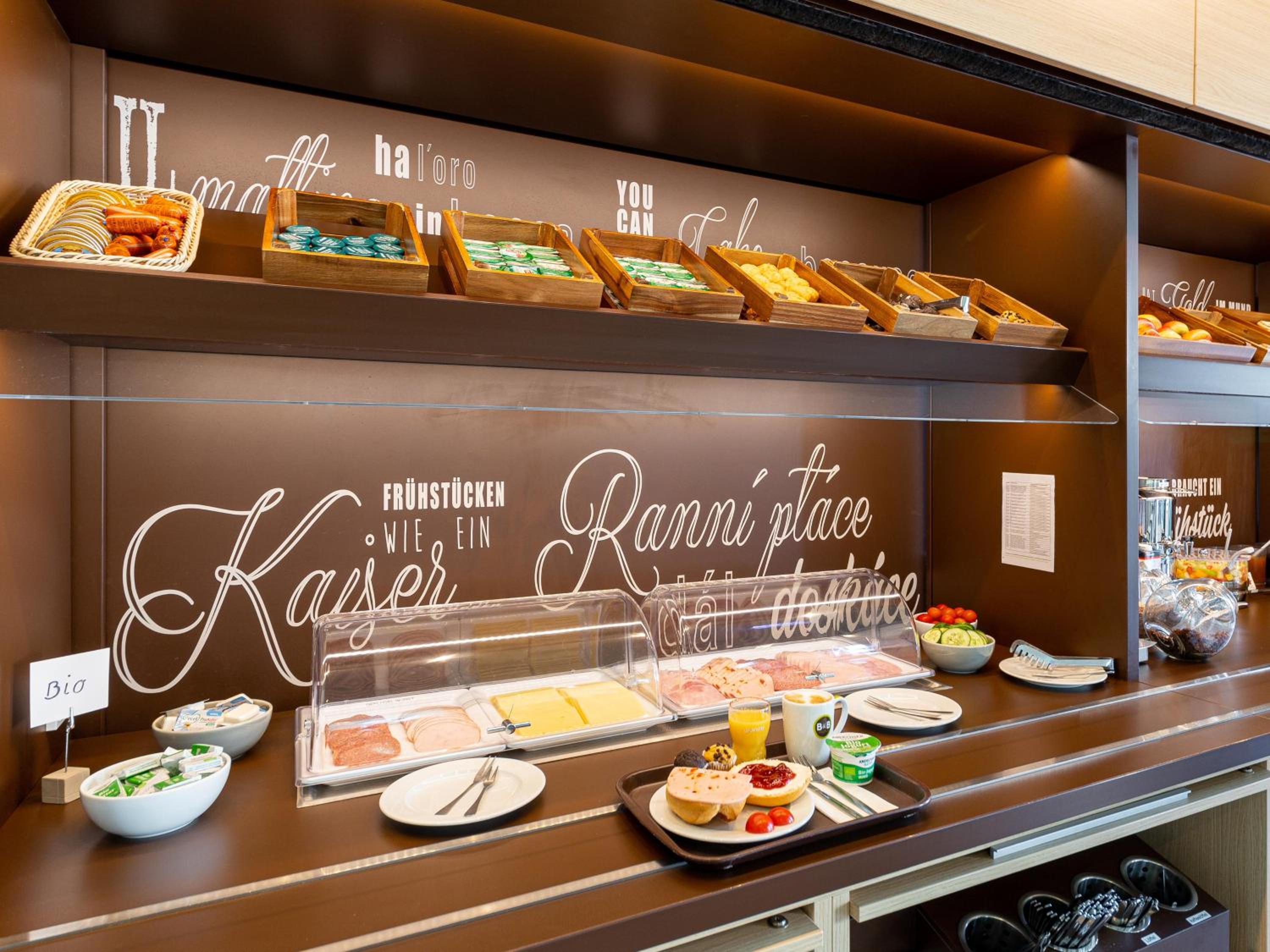 Neuss Vacations - BB Hotel Neuss - Property Image 1