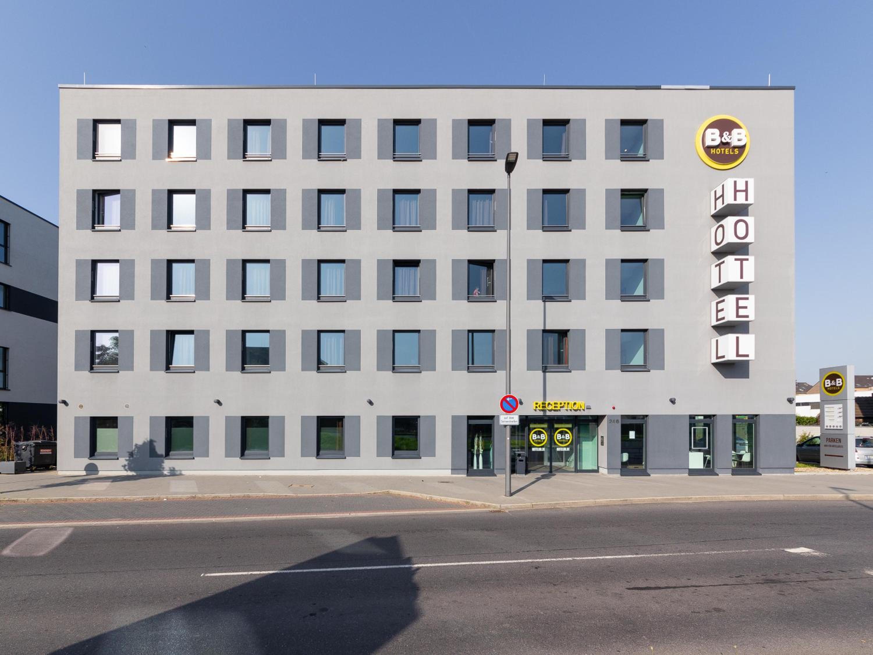 Neuss Vacations - BB Hotel Neuss - Property Image 1