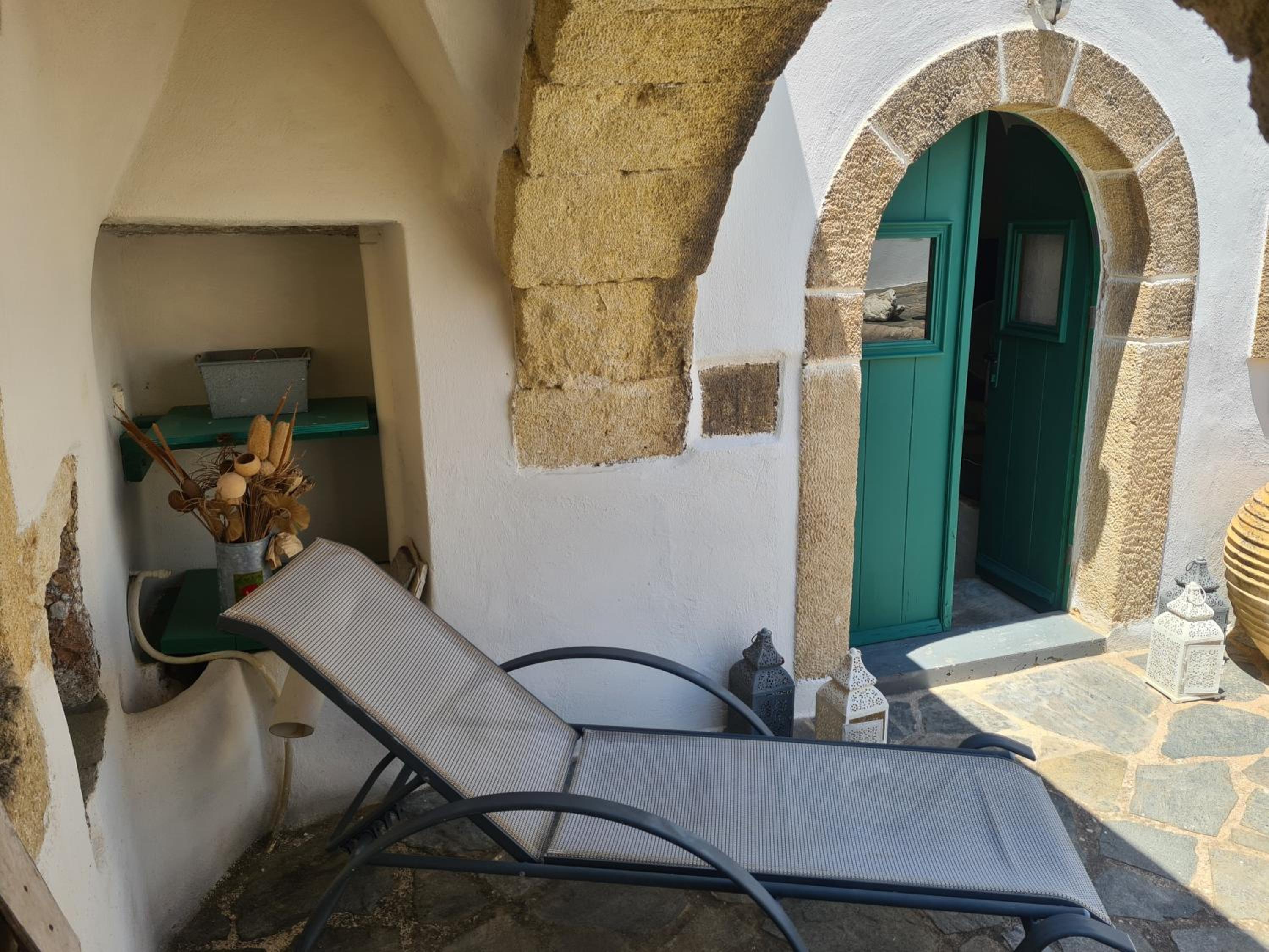 VILLA MITATA CYTHERE