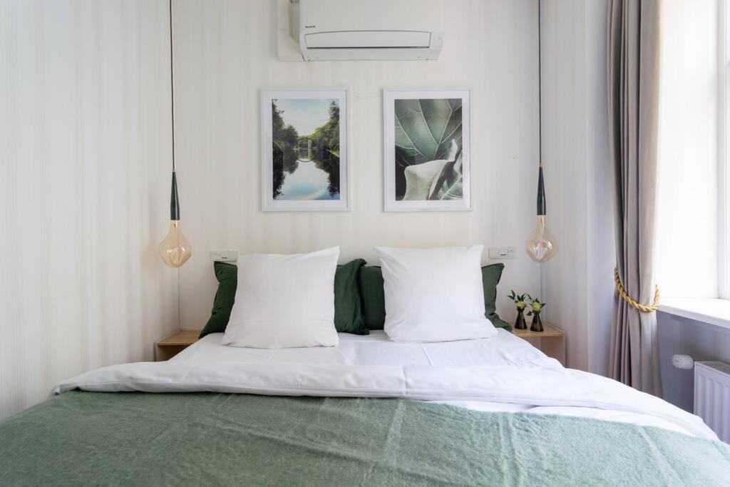 Extravagant-2 bedrooms-Bronze