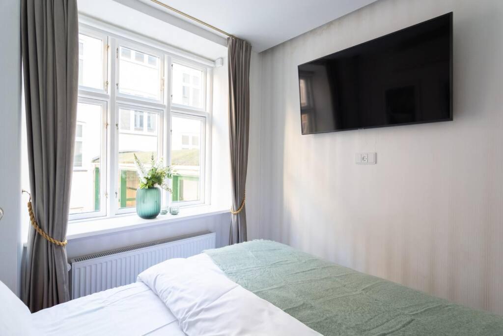 Extravagant-2 bedrooms-Bronze