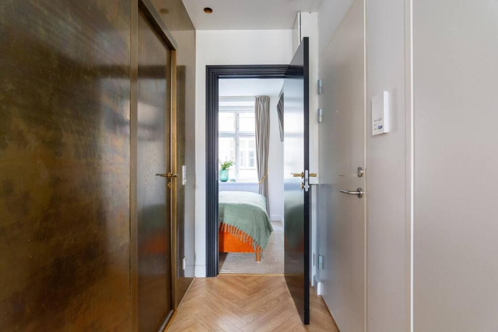 Extravagant-2 bedrooms-Bronze