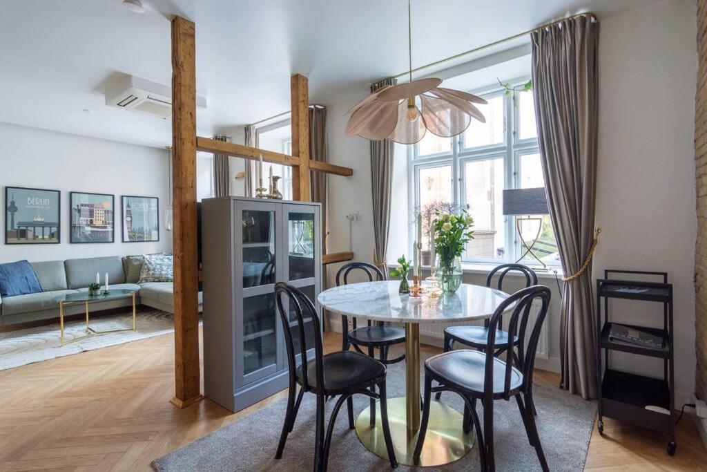 Extravagant-2 bedrooms-Bronze