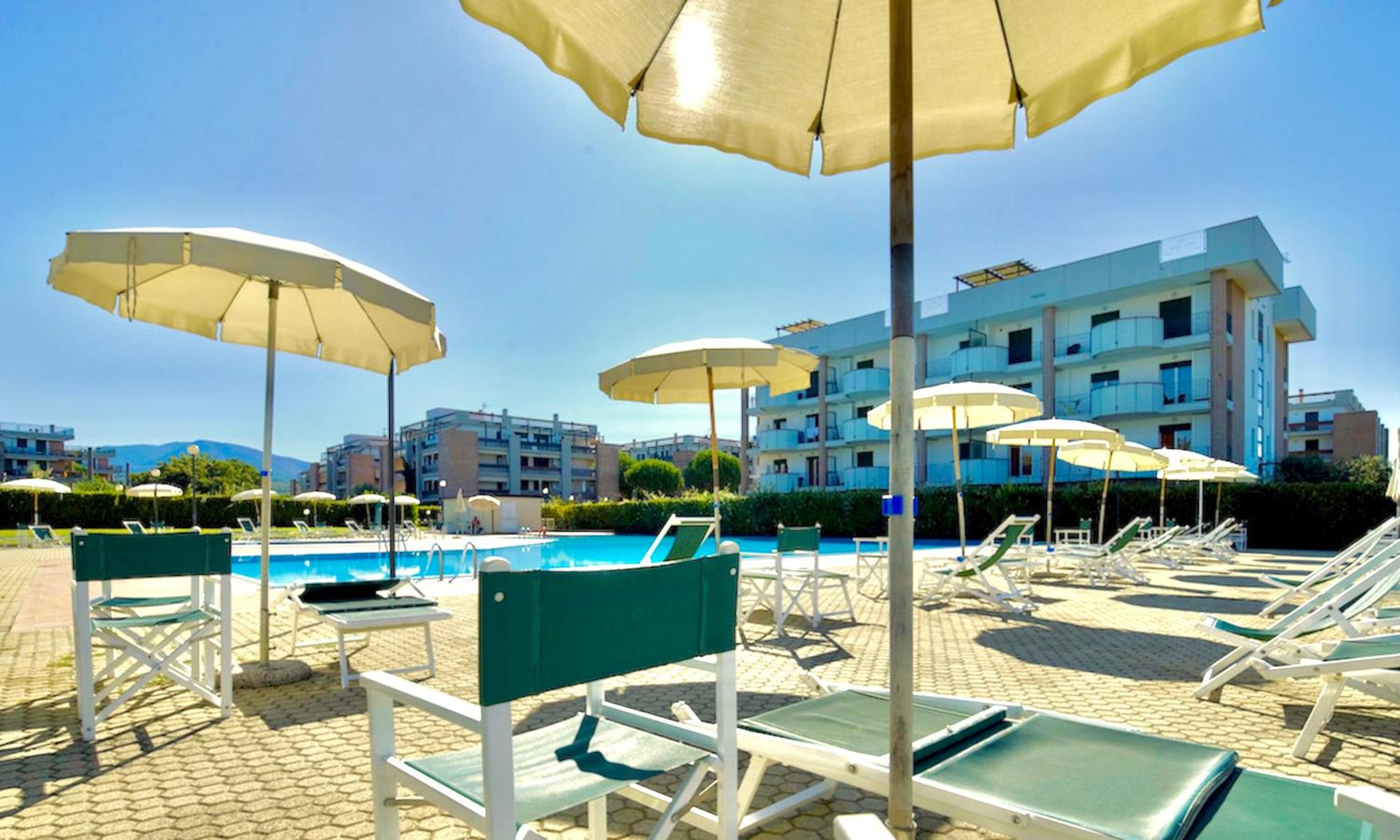 ISA - Apartments 4 beds in Residence Mirto and Corbezzolo with swimming-pool in San Vincenzo photo 3