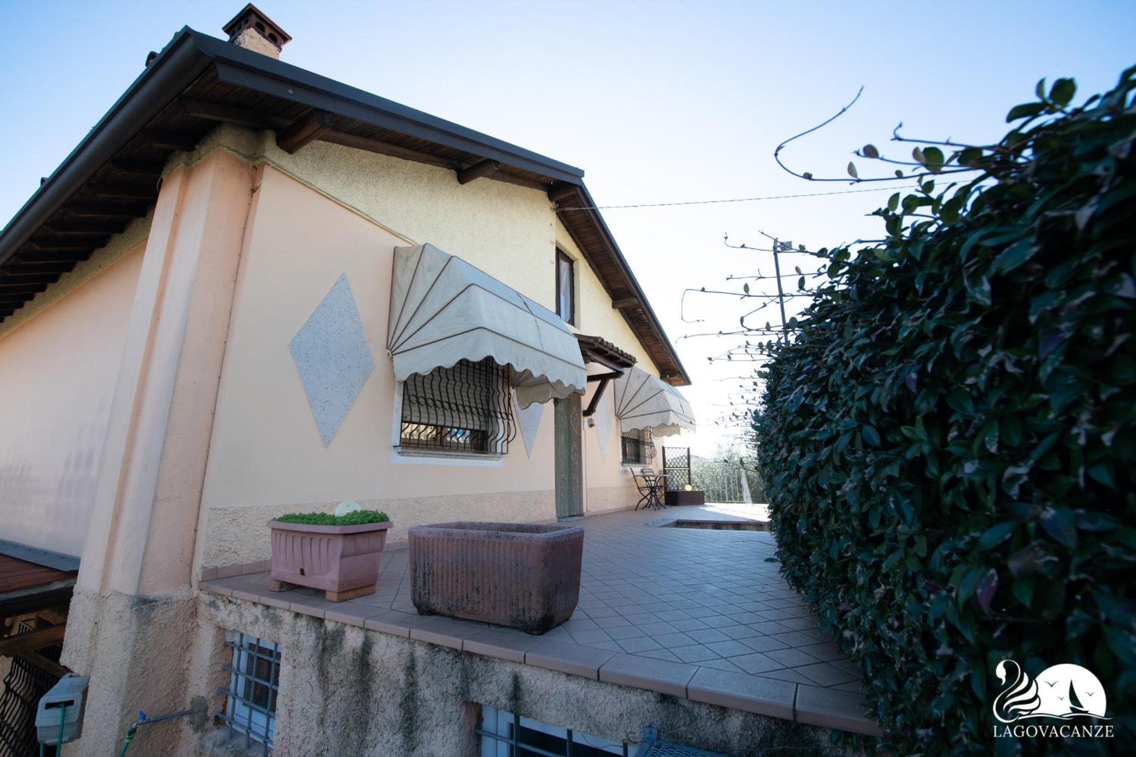 Casa Celestina view 2