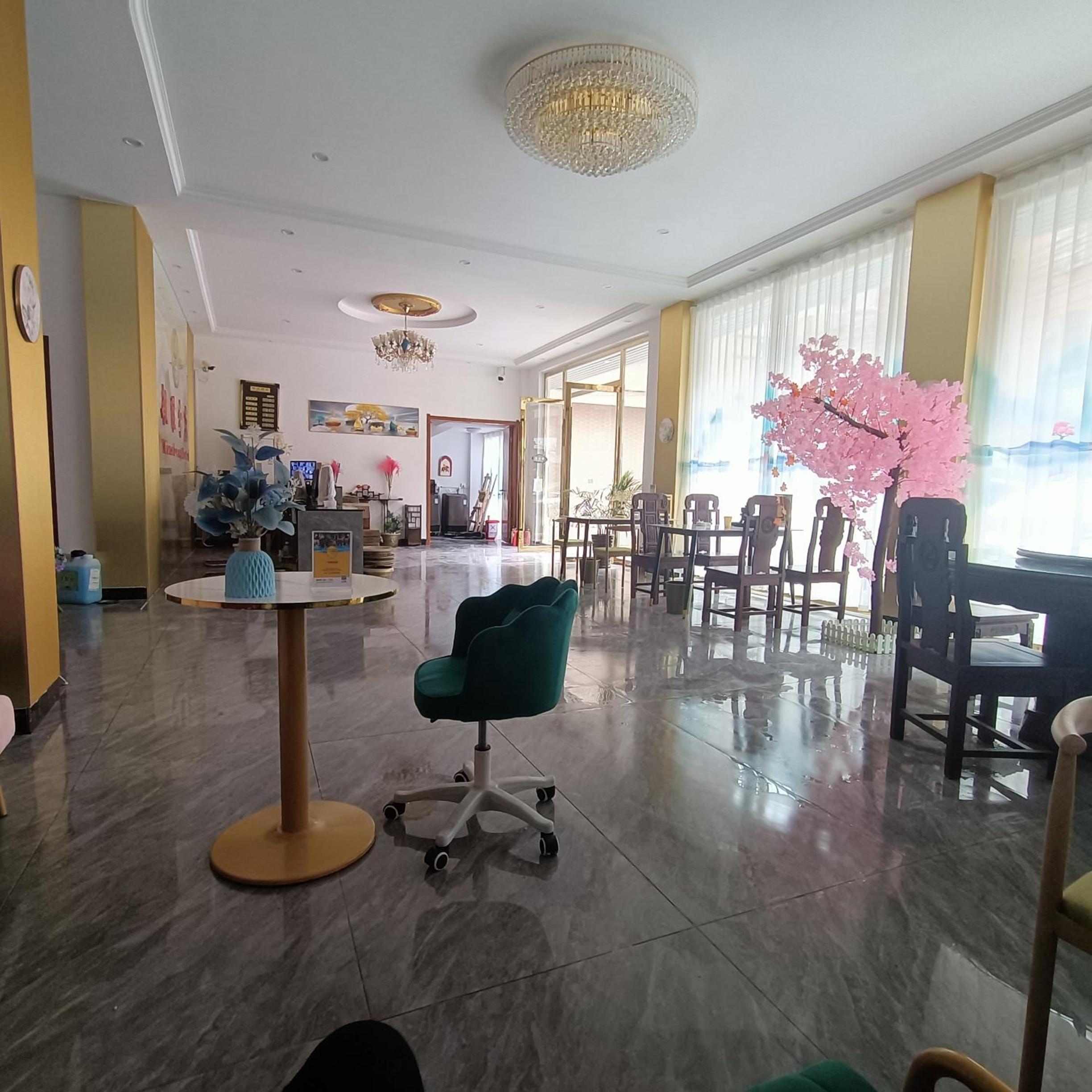 Minsheng Apartment