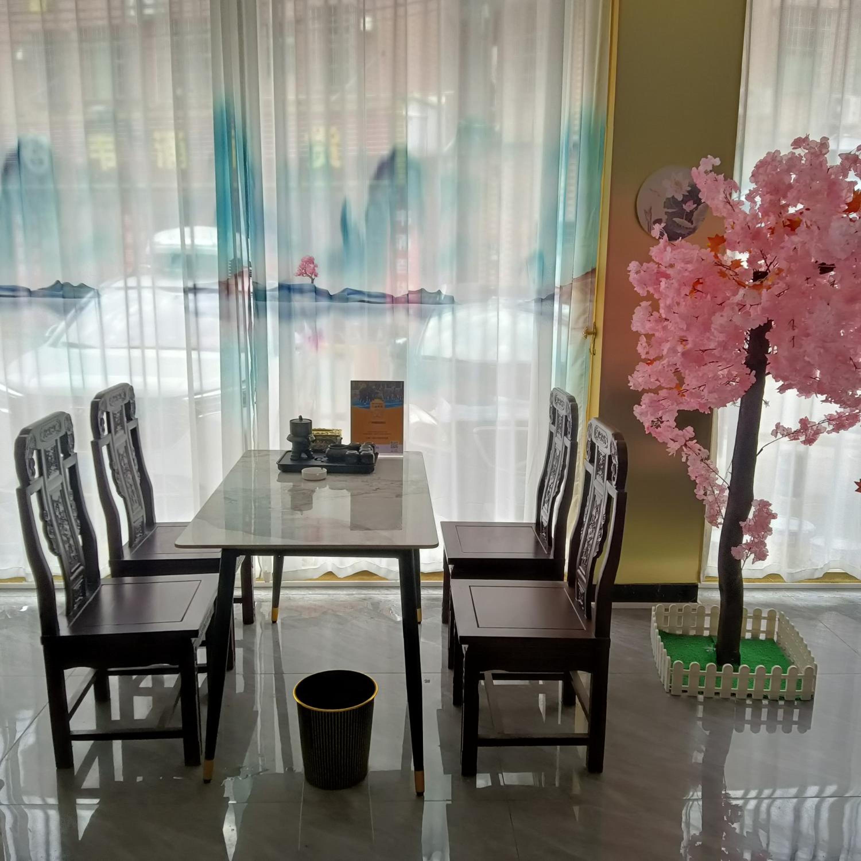 Minsheng Apartment