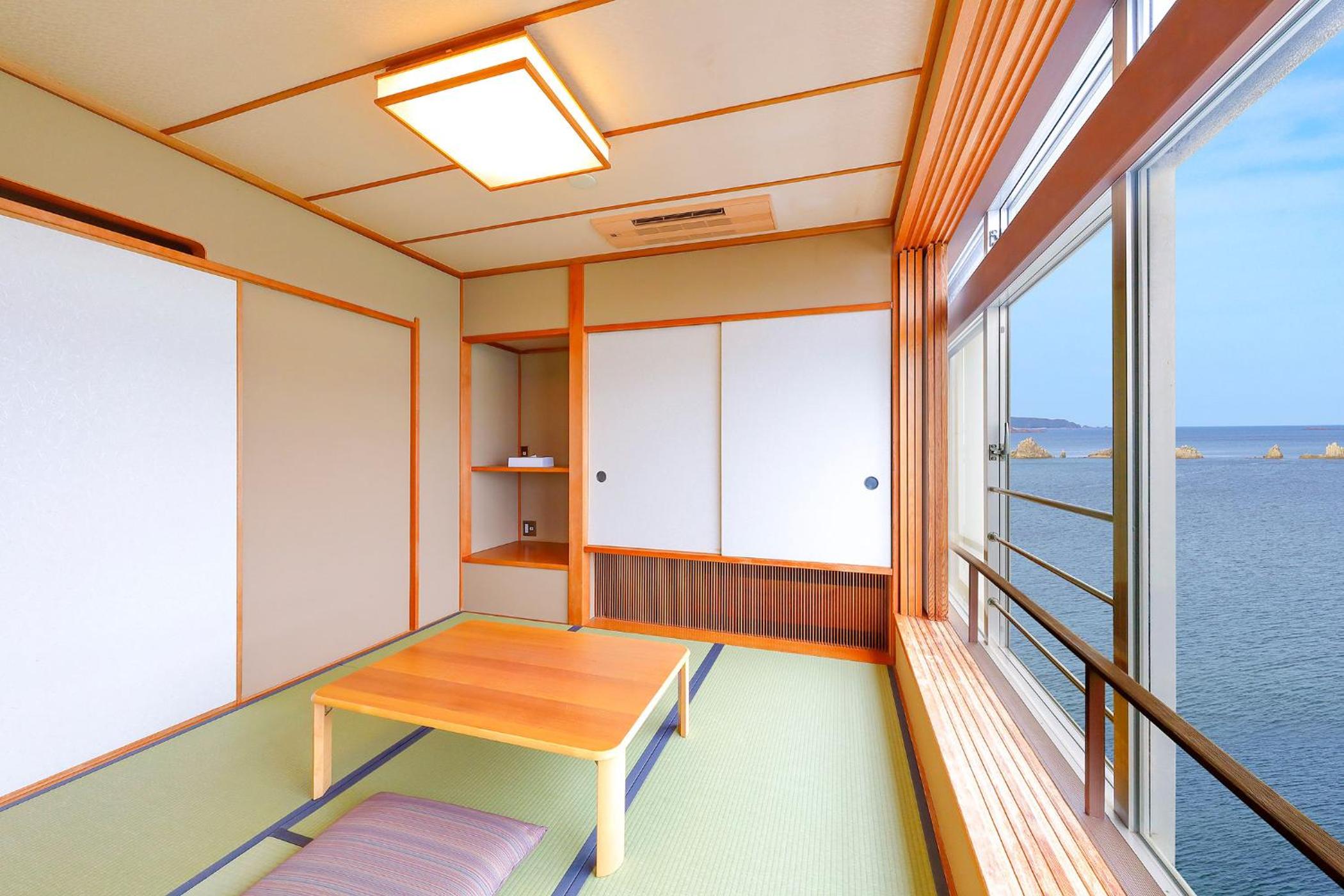 Ooedo Onsen Monogatari Nanki Kushimoto