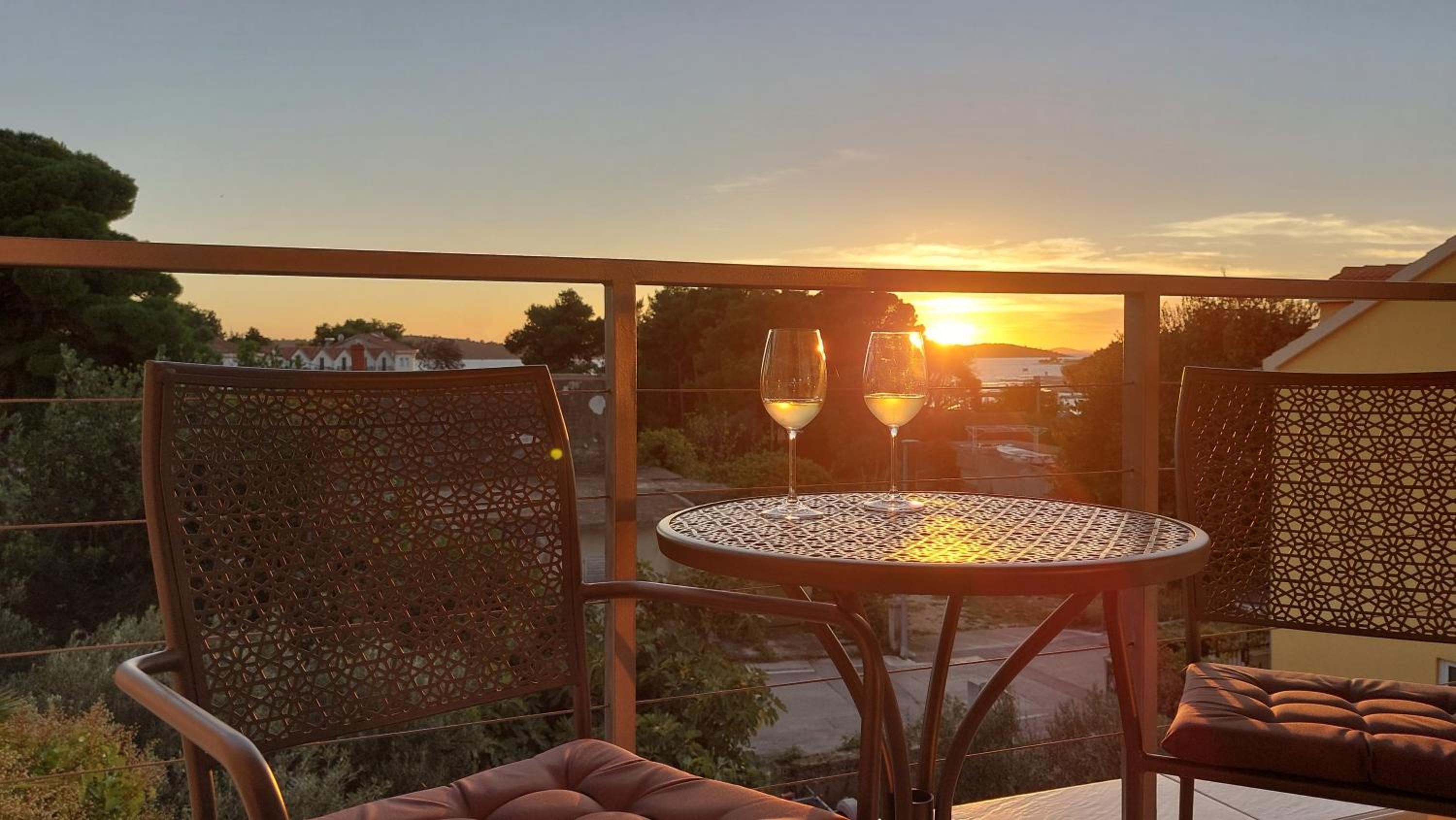 Boutique Apartments Refresh