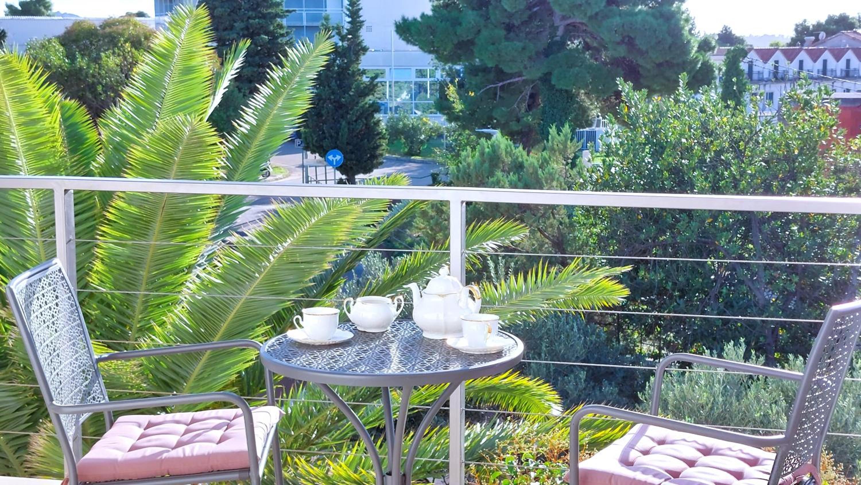 Boutique Apartments Refresh