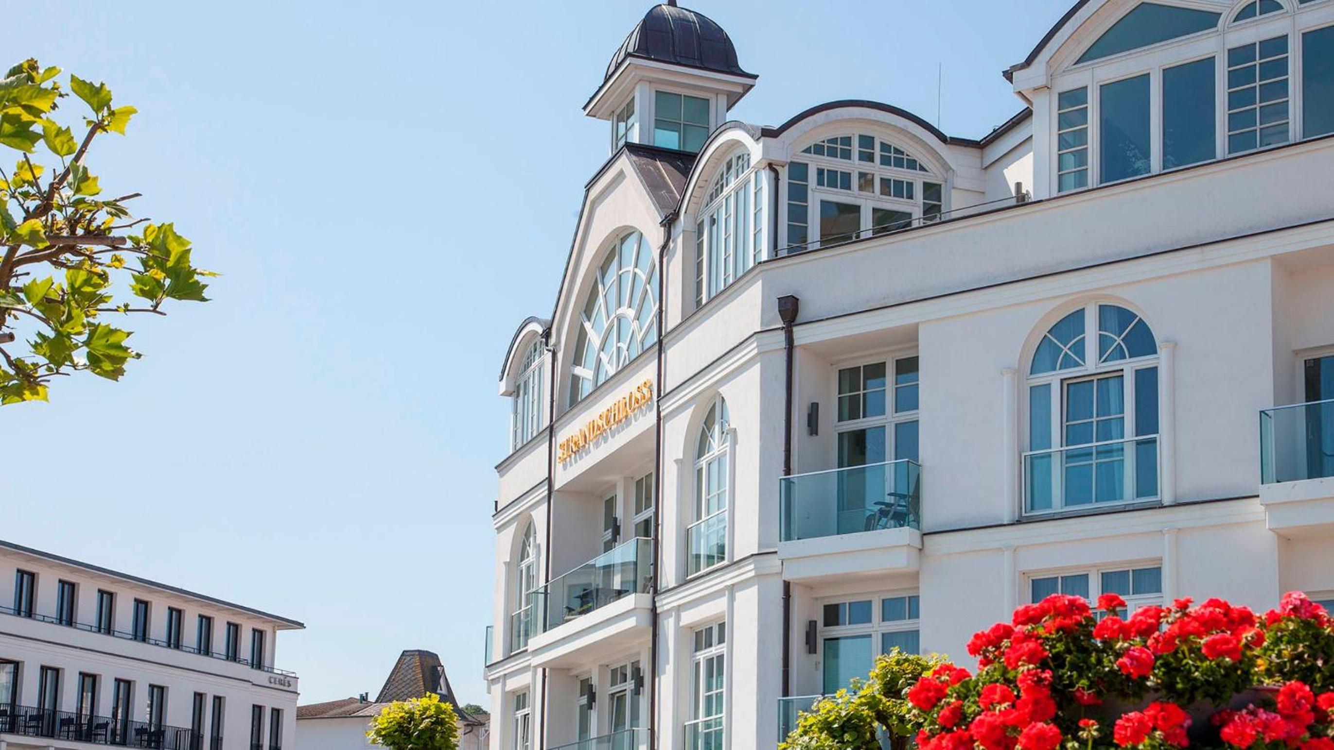 Strandschloss direkt an der Seebrücke, LUXUSPUR