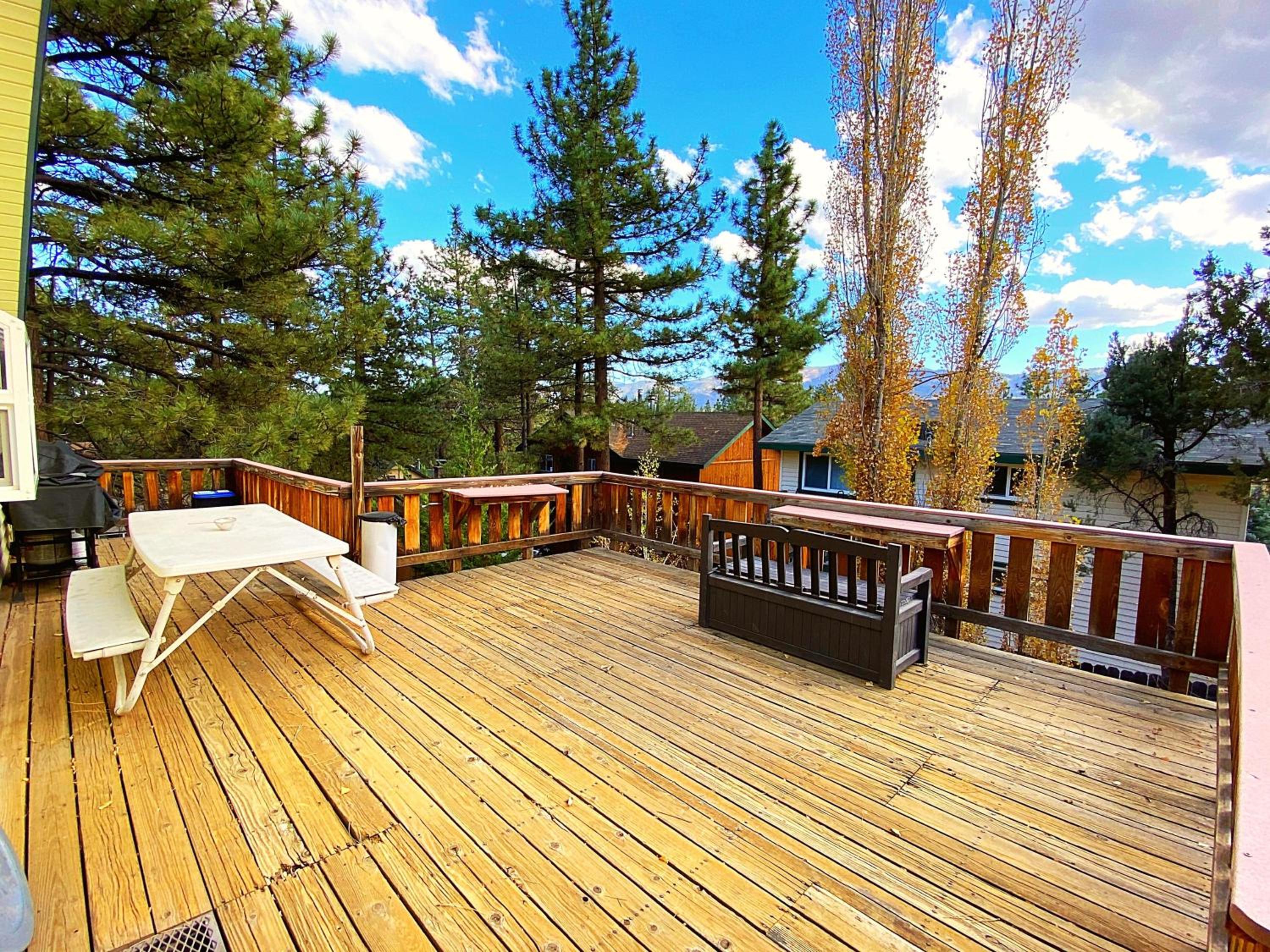 Peter Pan's Cabin - Close to Lake and Slopes view 3
