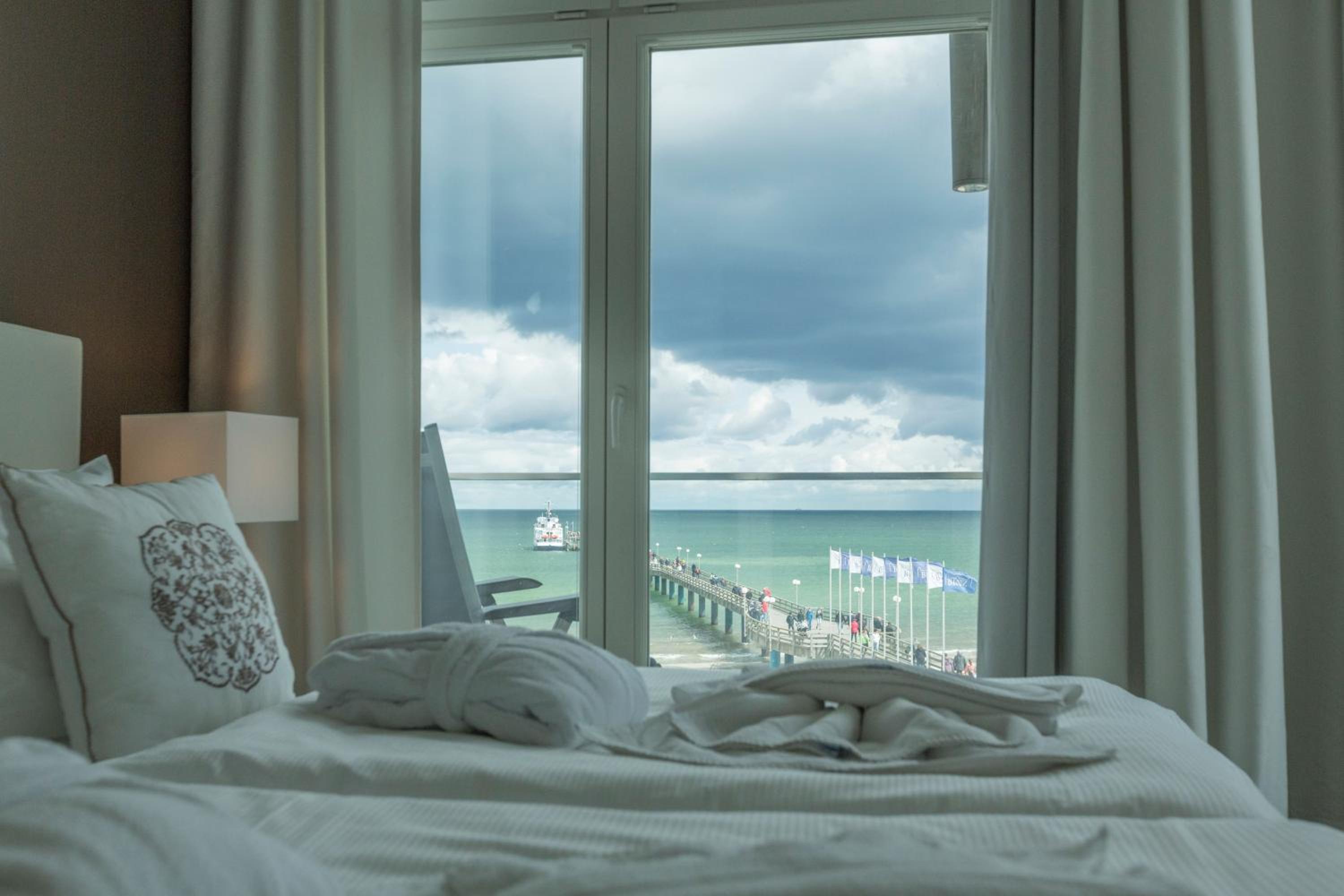 Strandschloss direkt an der Seebrücke, LUXUSPUR