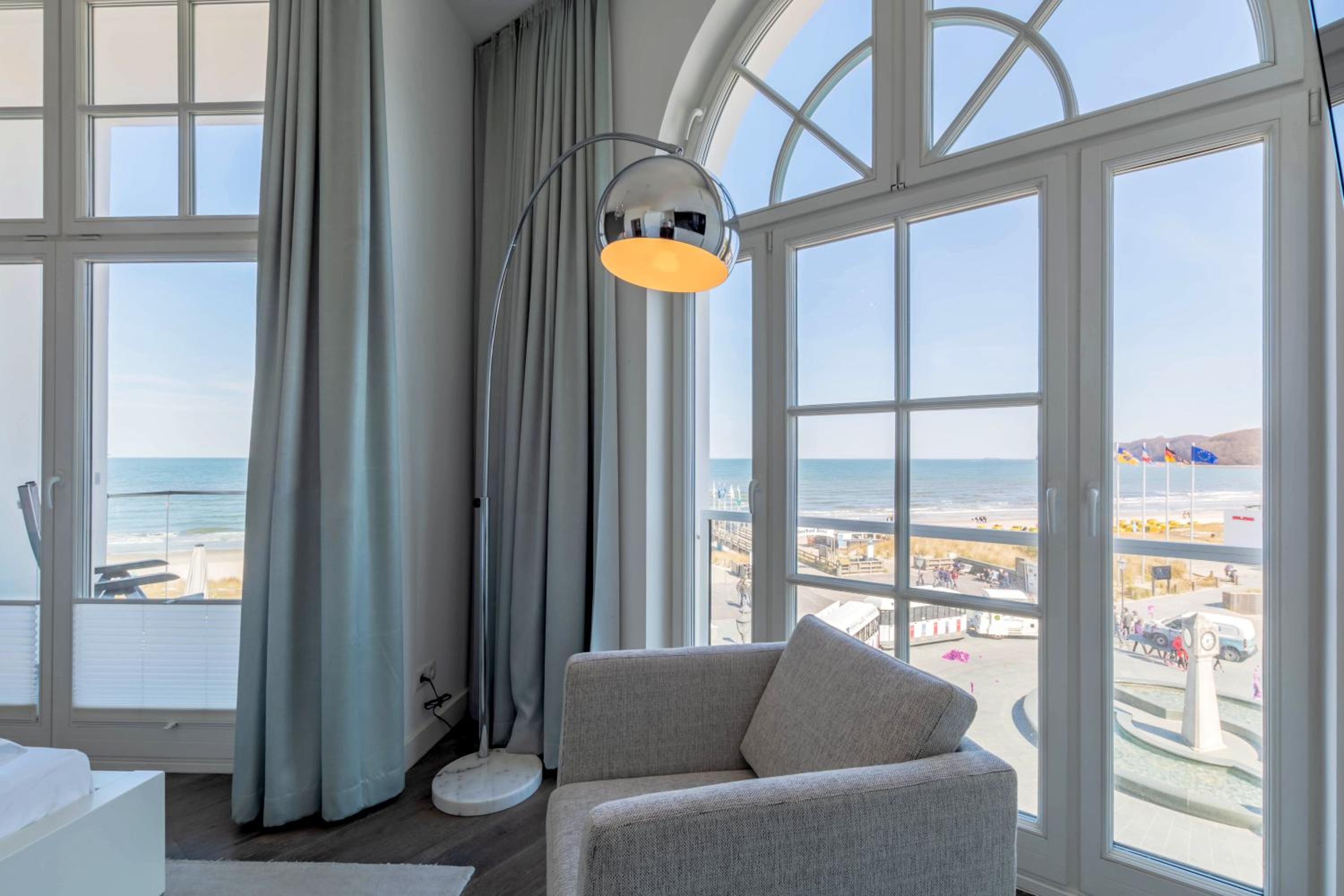 Strandschloss direkt an der Seebrücke, LUXUSPUR