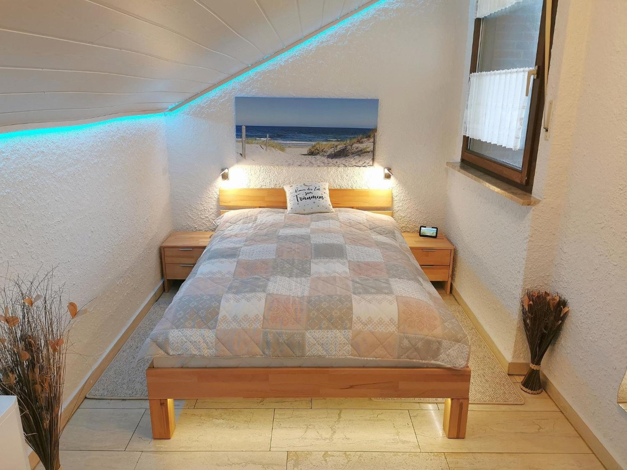 Albatros Komfort-Sterne-Appartment 025 mit WLAN, Balkon Tiefgarage in Tossens, Nordsee, ggü Center Parcs view 3