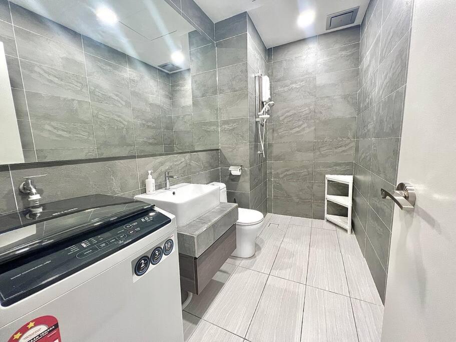 Bell Suite Sunsuria City by MOKA