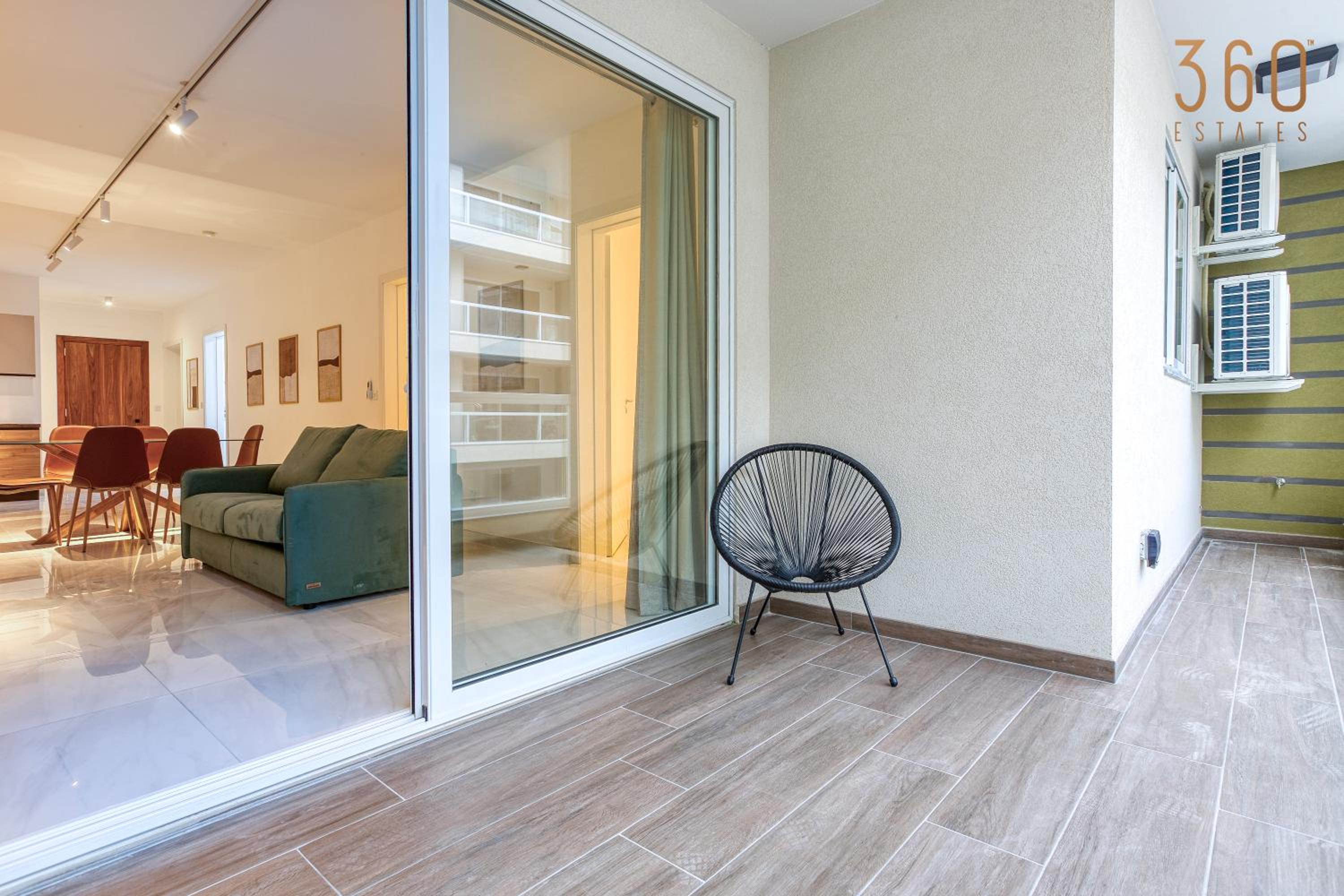 Modern 2BR Apt with Private Terrace & Sofa Bed by 360 Estates photo 2