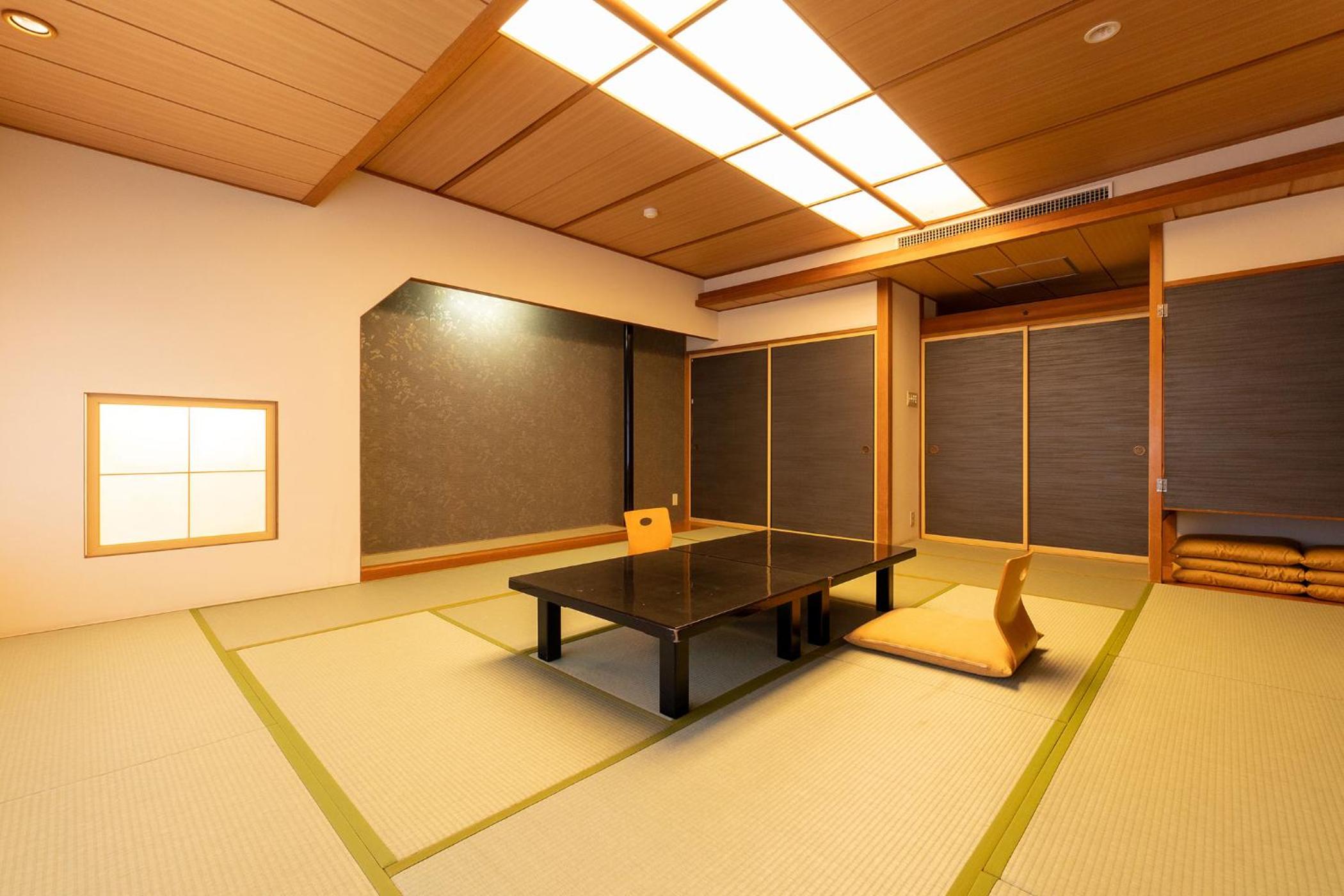 Ooedo Onsen Monogatari Higashiyama Grand Hotel