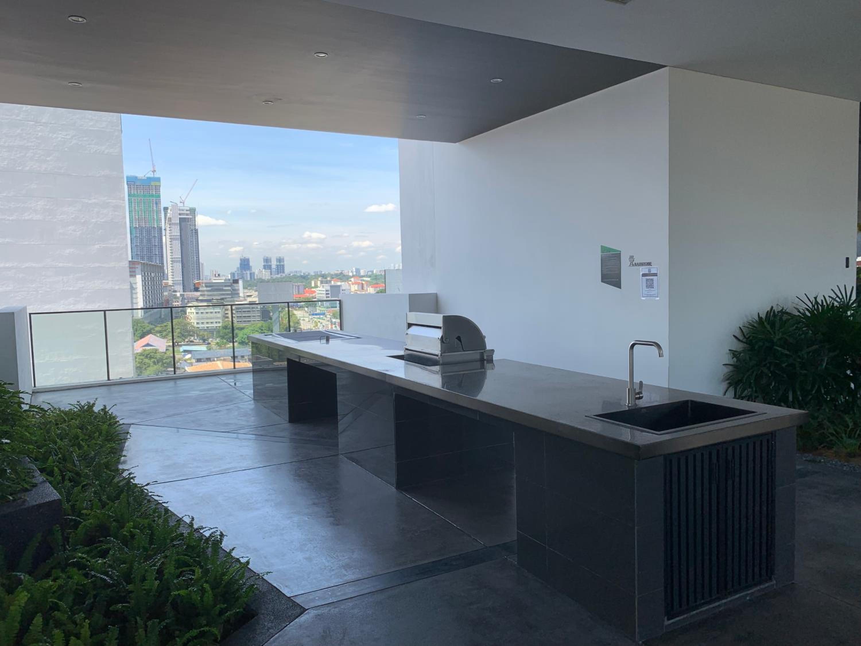 Greystone Continew Residensi