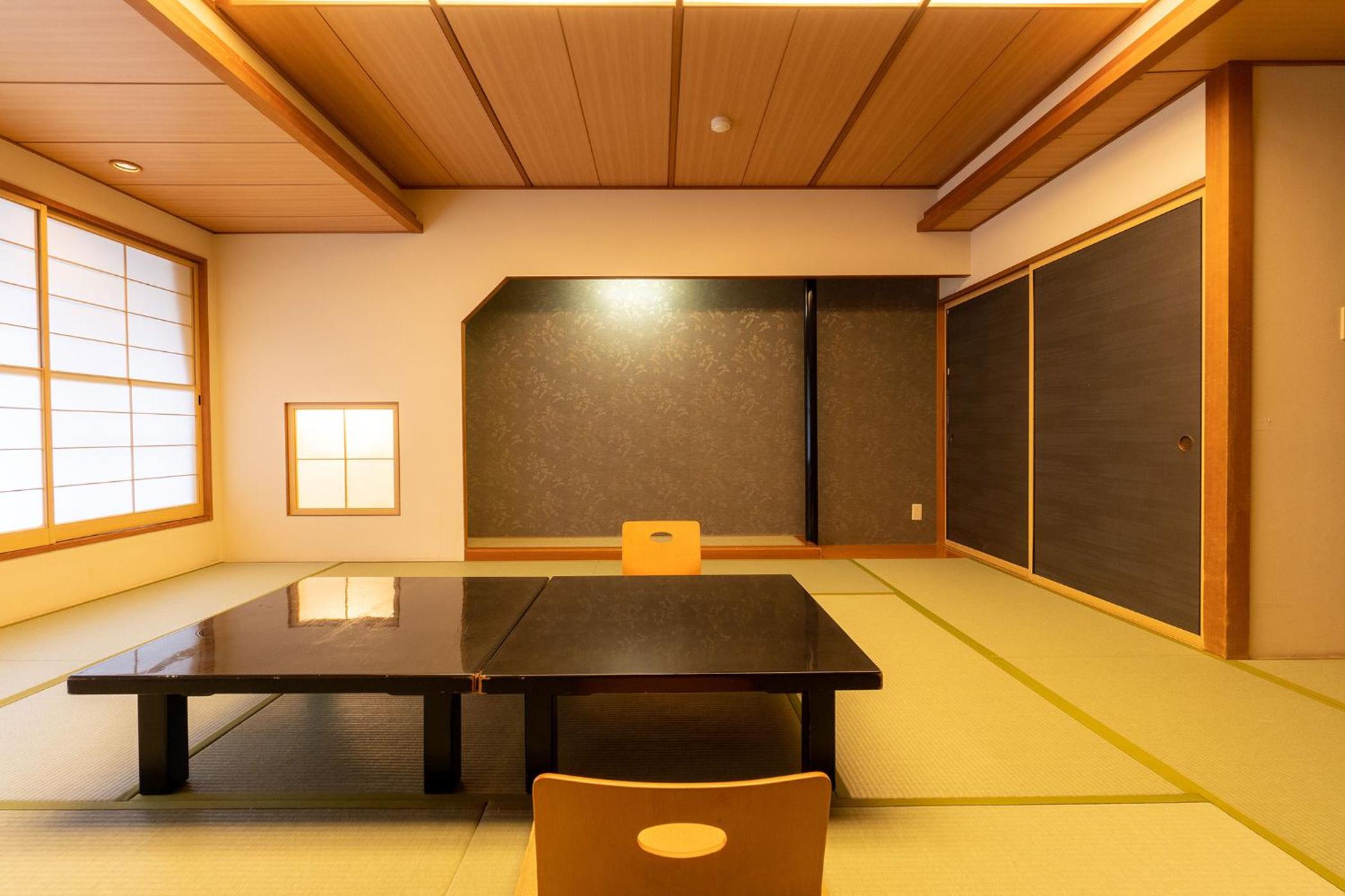 Ooedo Onsen Monogatari Higashiyama Grand Hotel