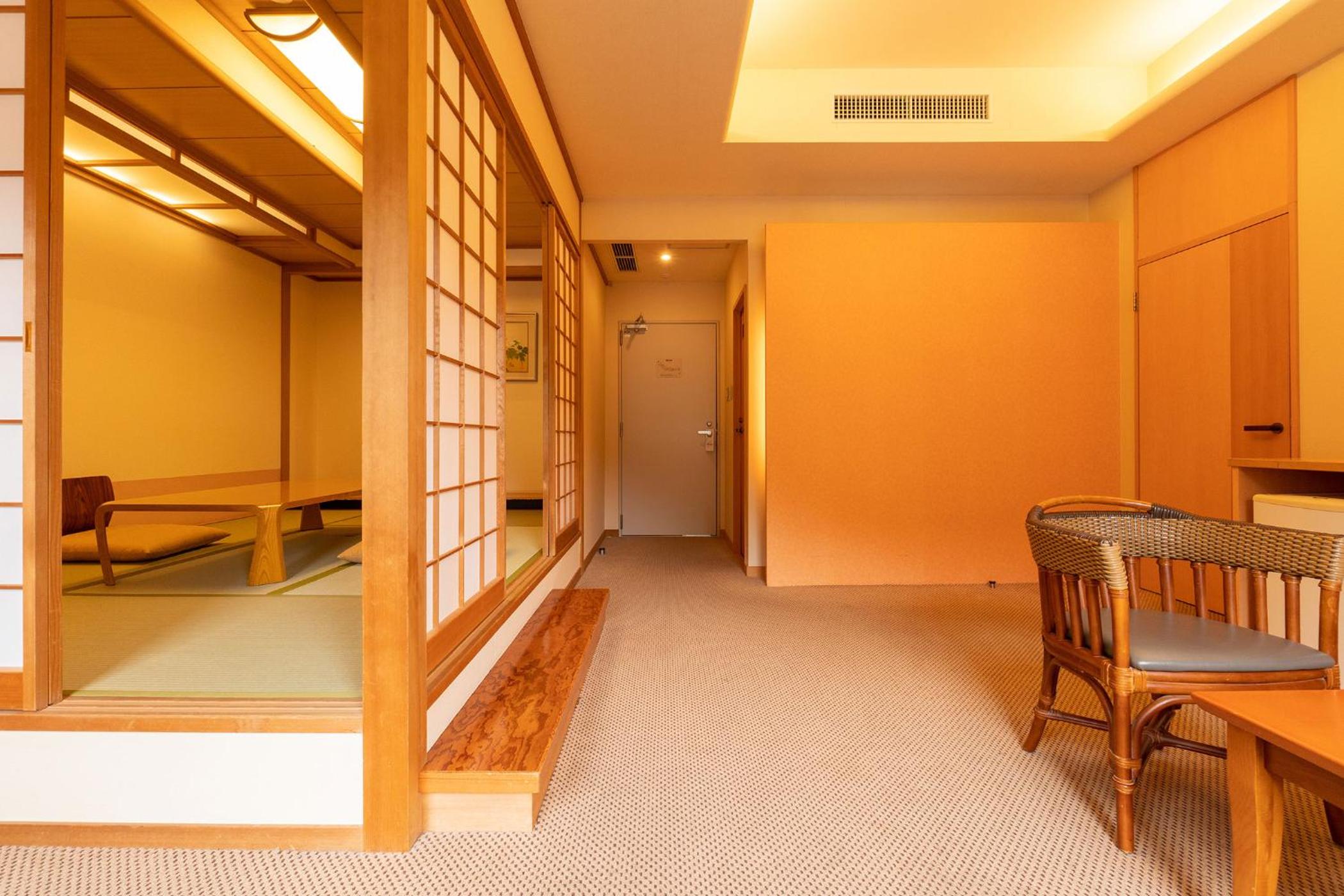 Ooedo Onsen Monogatari Higashiyama Grand Hotel