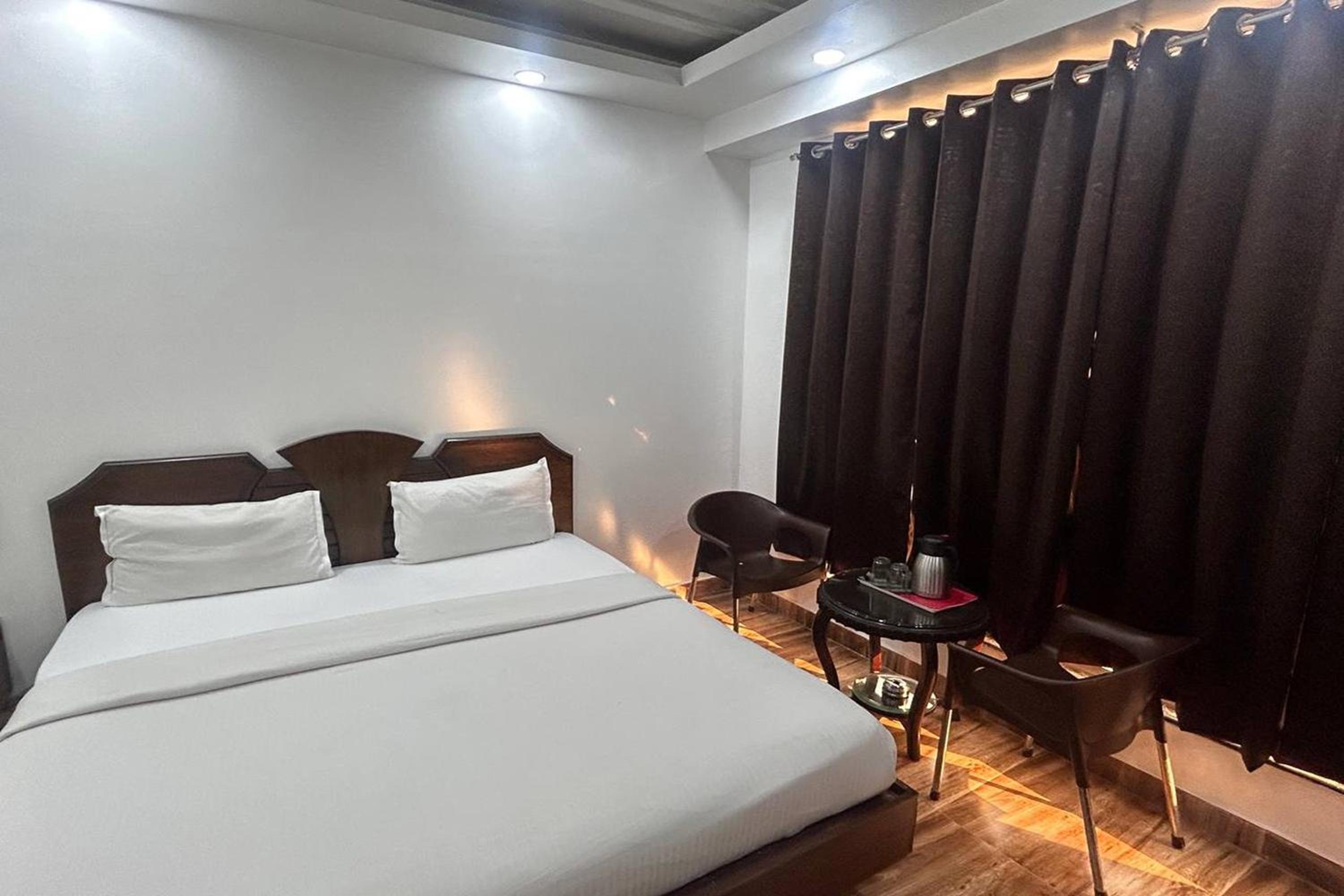 HOTEL TODAY INTERNATIONAL