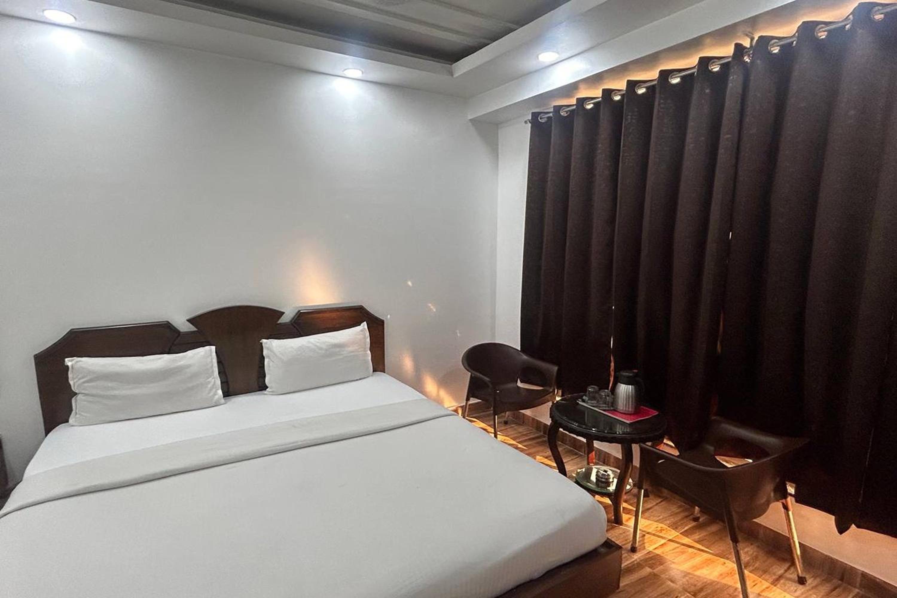 HOTEL TODAY INTERNATIONAL