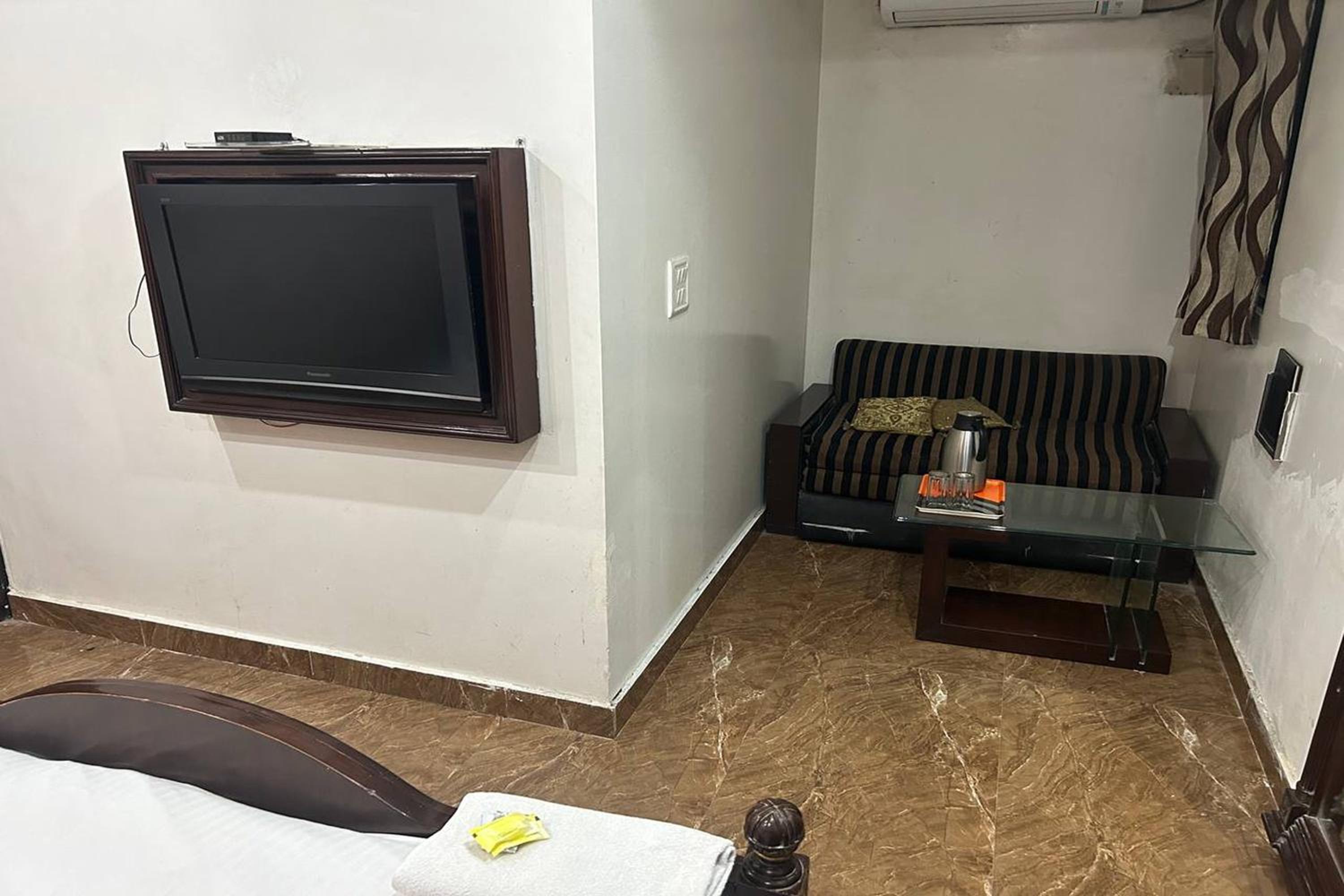 HOTEL TODAY INTERNATIONAL