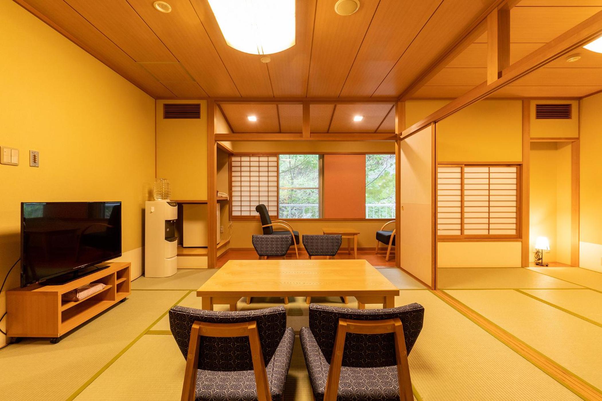 Ooedo Onsen Monogatari Higashiyama Grand Hotel
