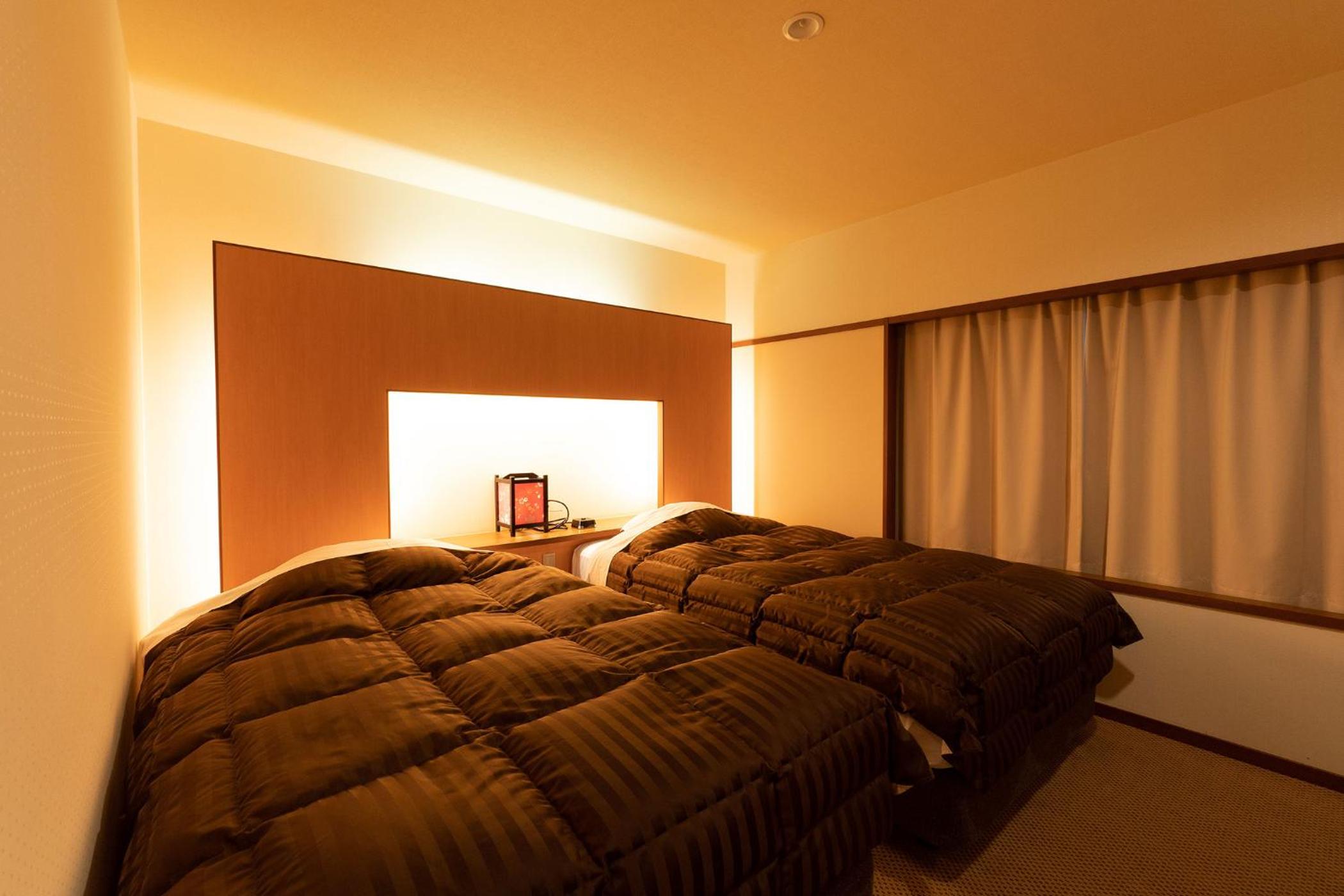 Ooedo Onsen Monogatari Higashiyama Grand Hotel